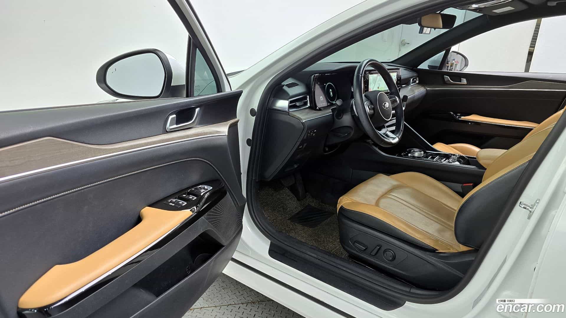 K5 Kia 2021.1-OPTION-015
