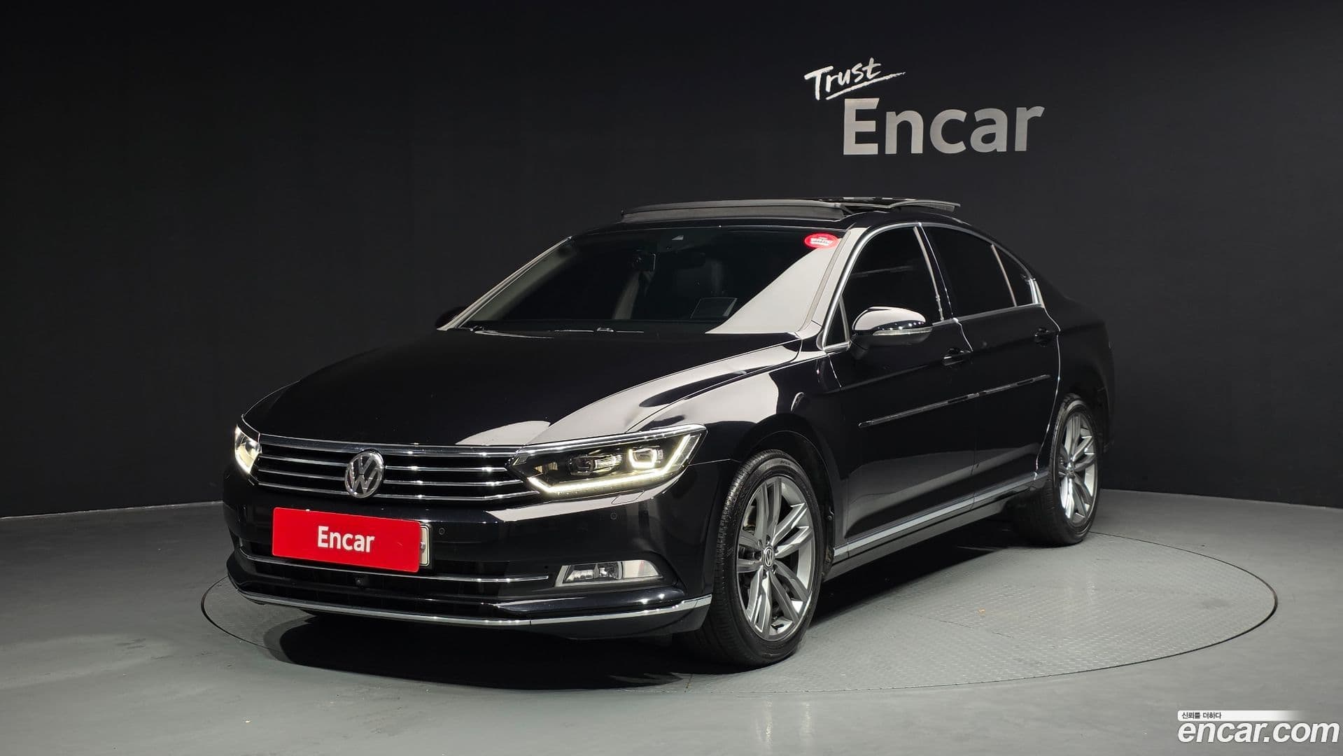Main__Slider__Photo:Passat Volkswagen 2018.3-0