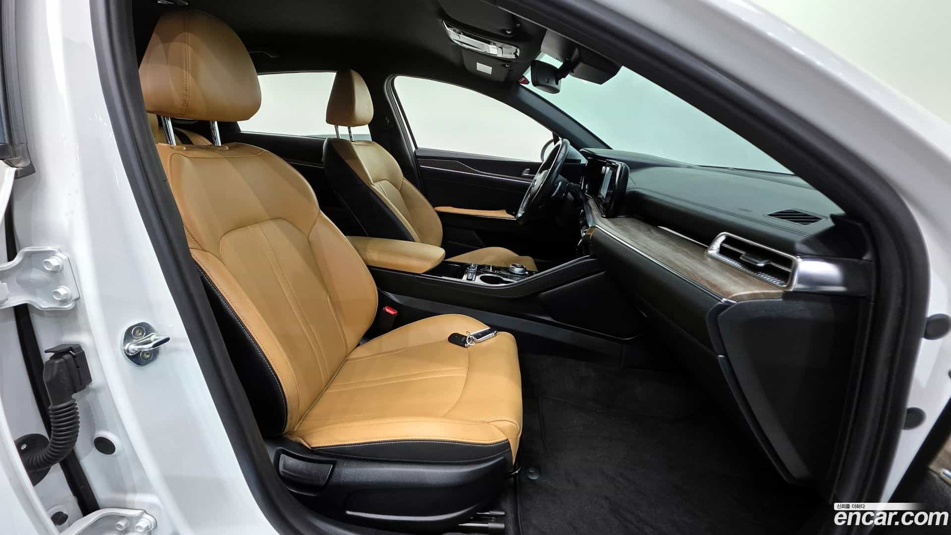 K5 Kia 2020.1-INNER-010