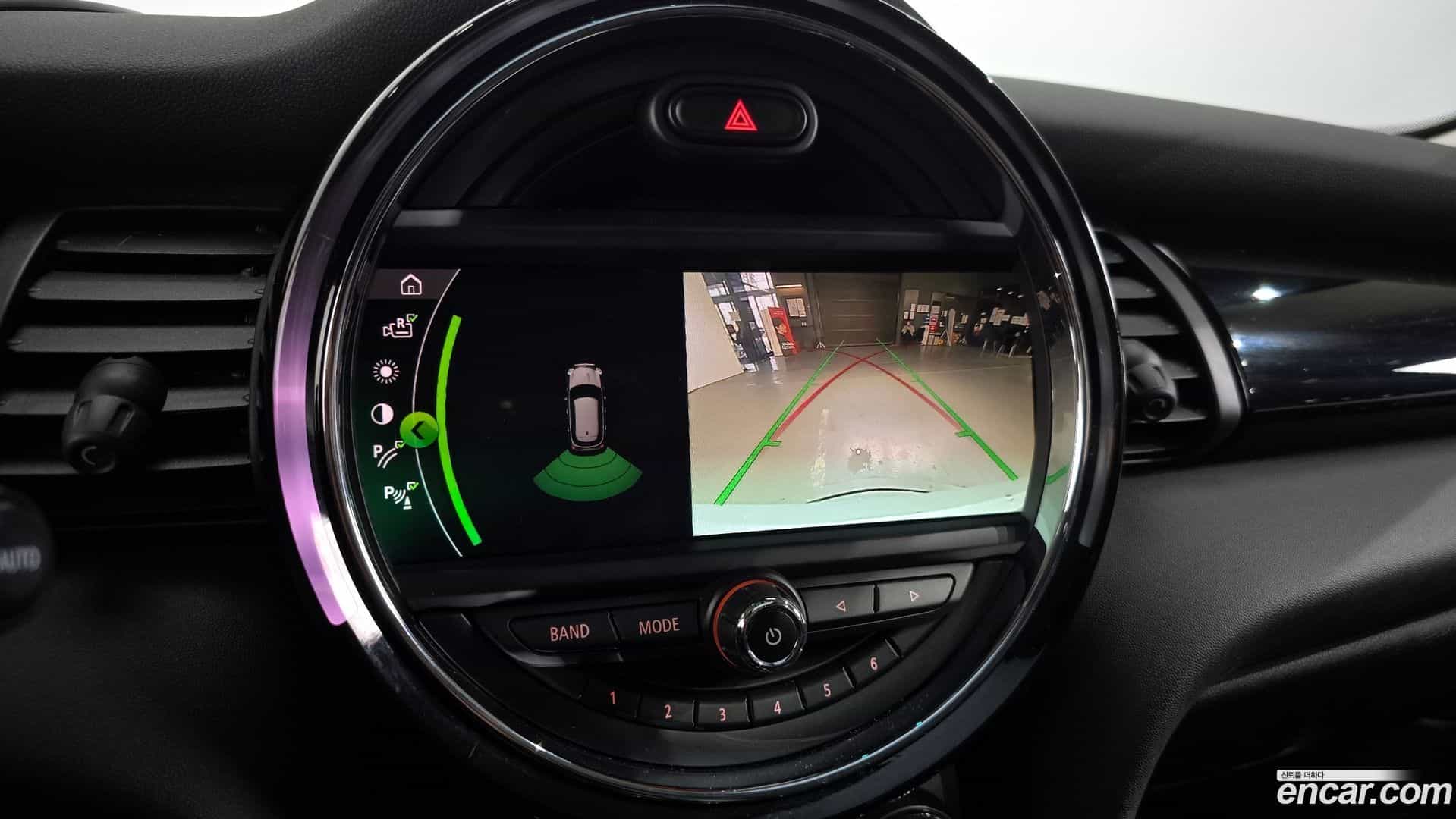 Cooper Mini 2020.4-OPTION-019
