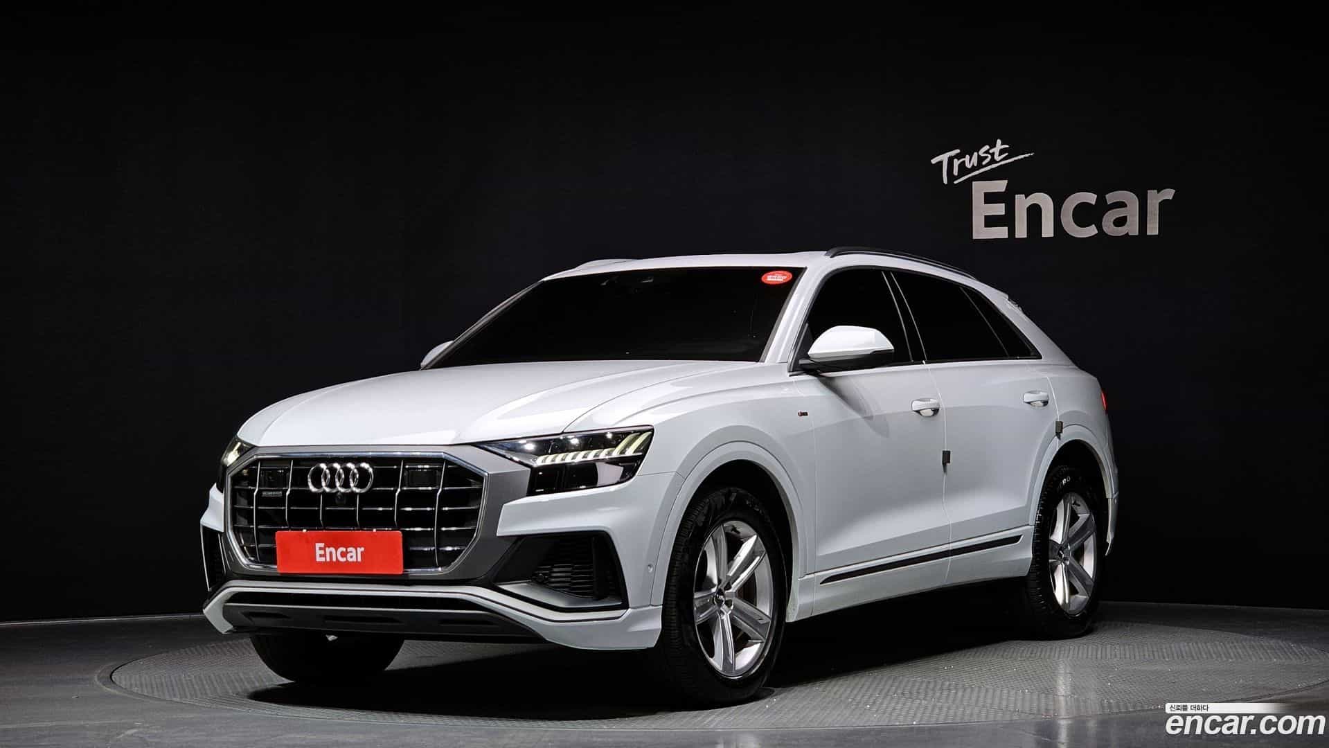 Q8 Audi 2020.6-OUTER-001