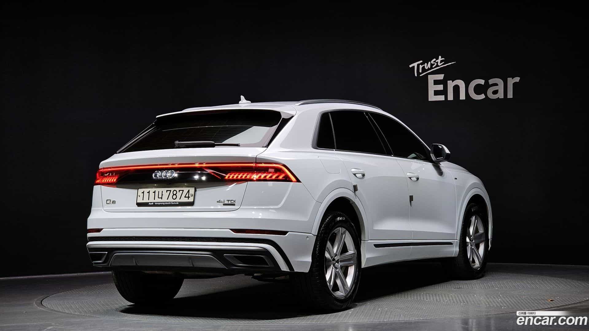 Q8 Audi 2020.6-OUTER-002