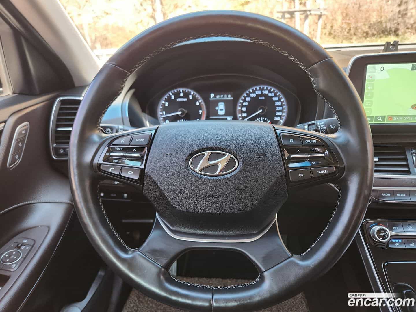 Grandeur Hyundai 2018.5-OPTION-017