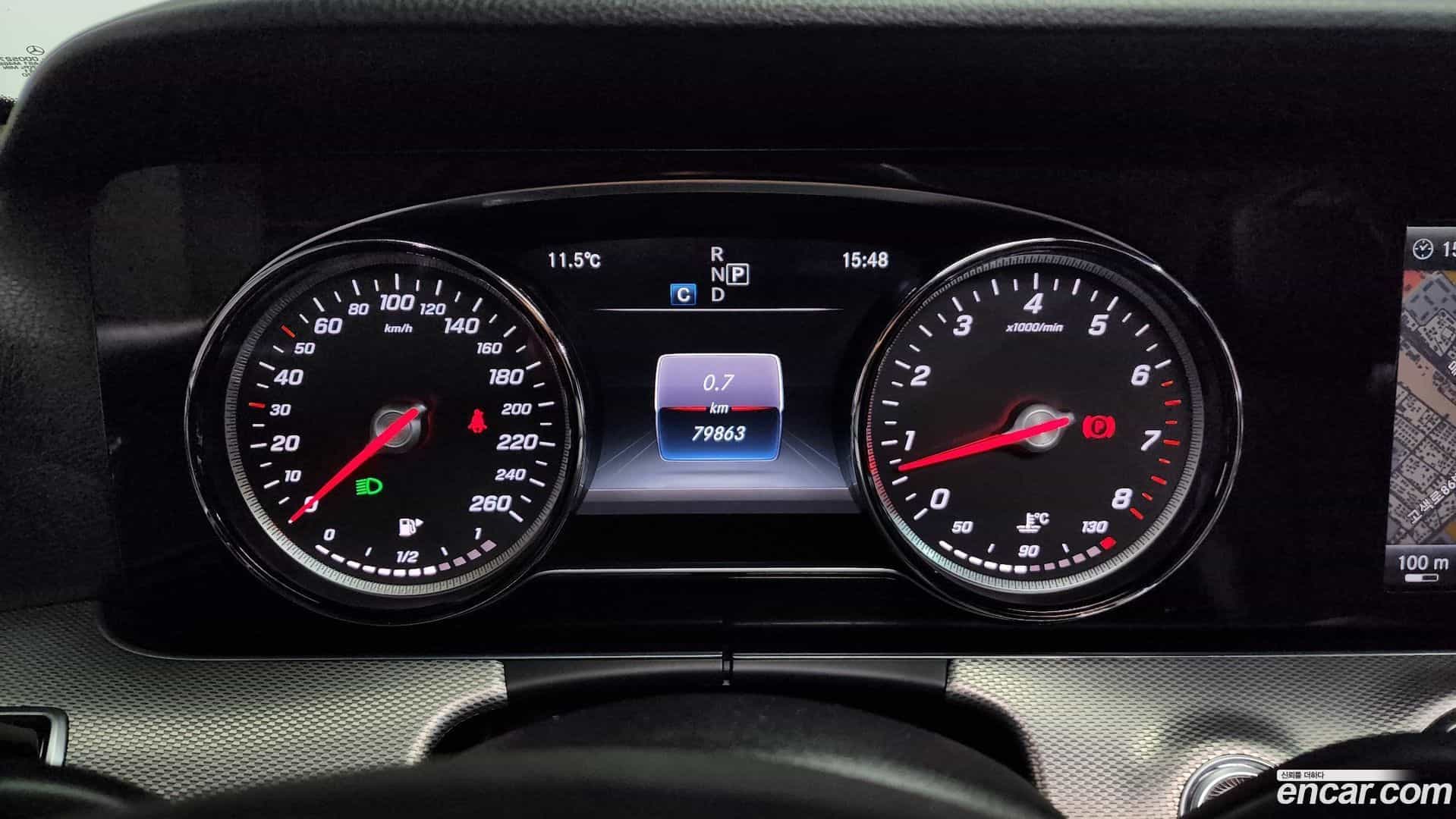 E-Class Mercedes-Benz 2017.1-INNER-008