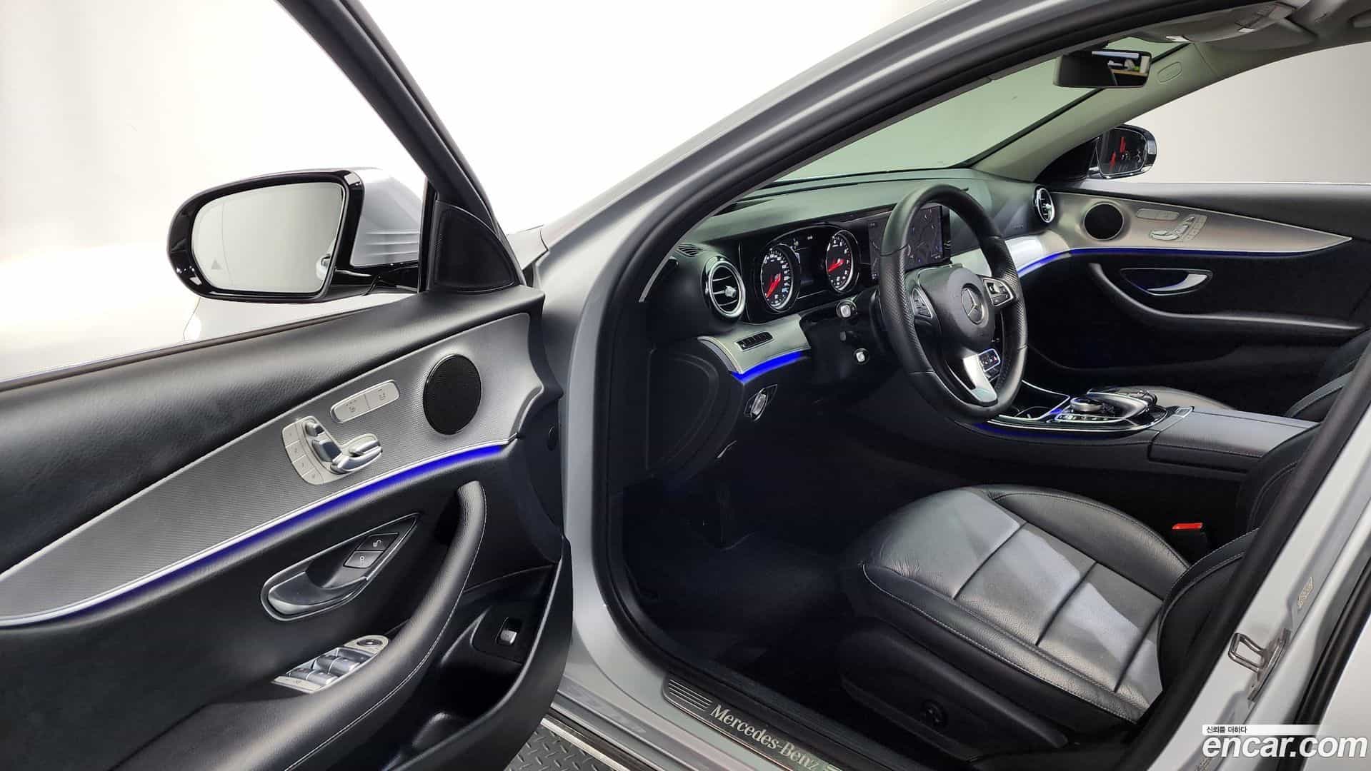 E-Class Mercedes-Benz 2017.1-INNER-010