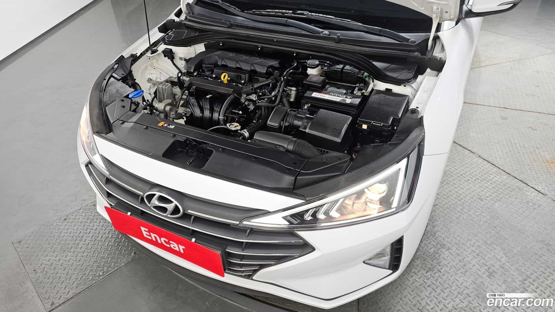 AVANTE Hyundai 2019.7-OUTER-006