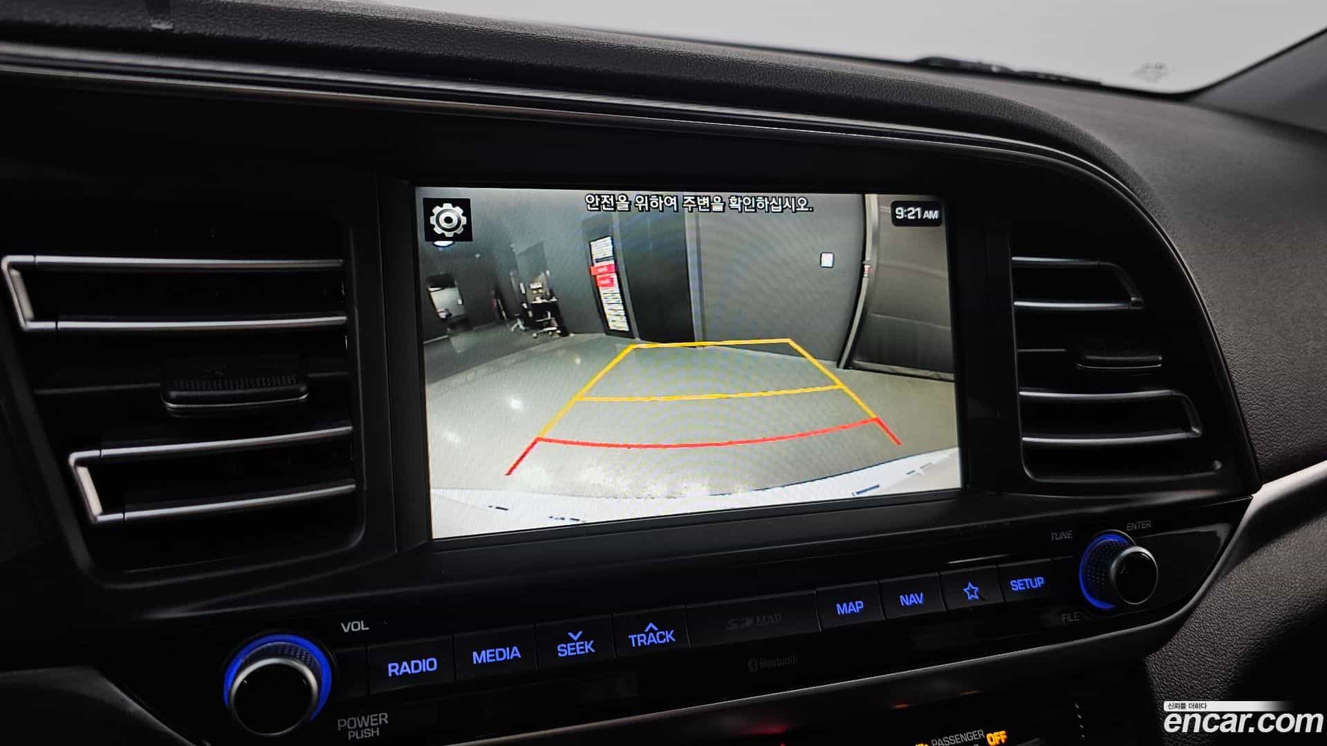 AVANTE Hyundai 2019.7-OPTION-024