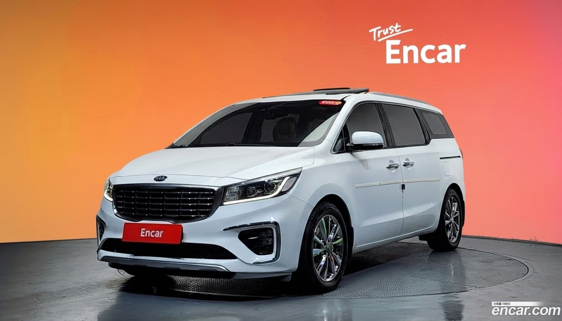 Main__Slider__Photo:Canival Kia 2018.11-0