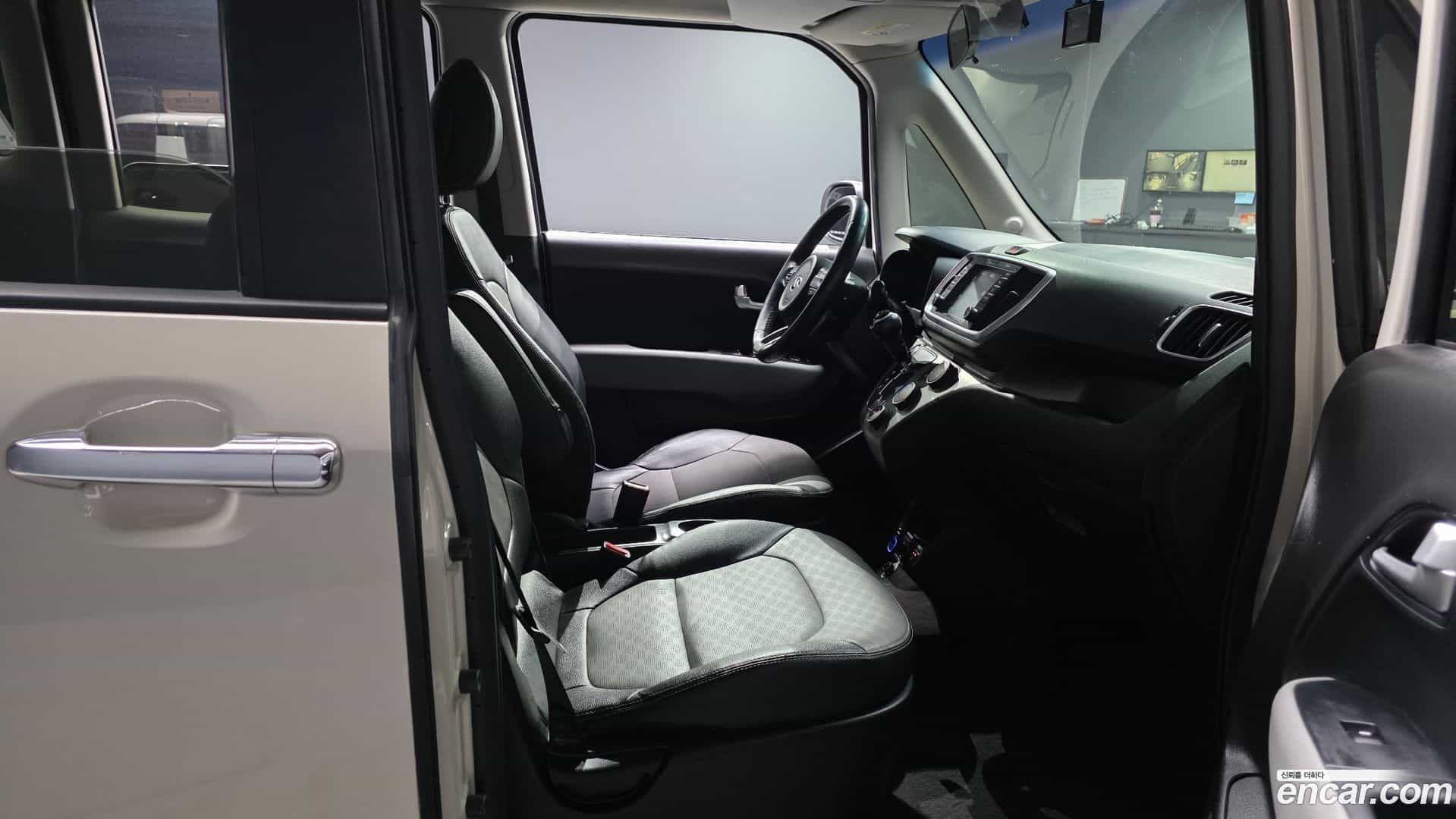 RAY Kia 2019.10-INNER-010