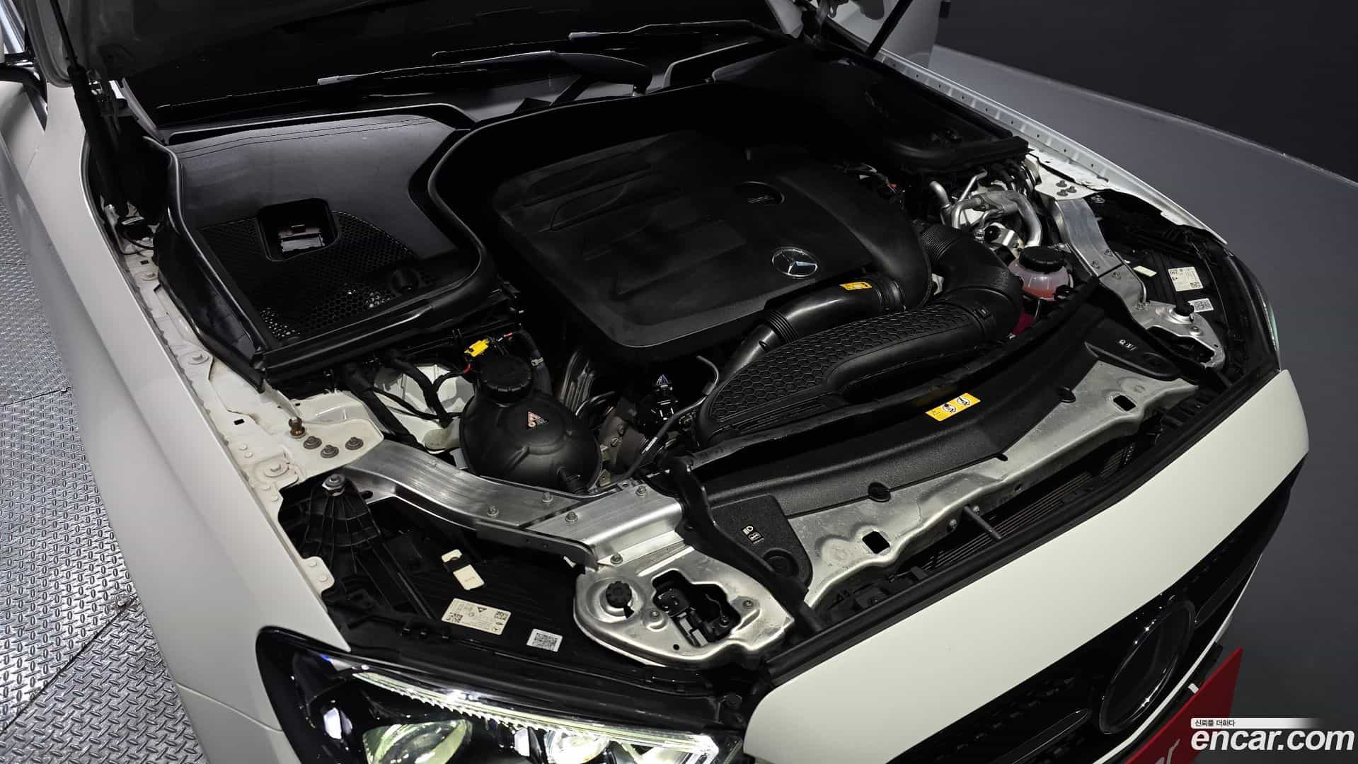 E-Class Mercedes-Benz 2022.3-OUTER-006