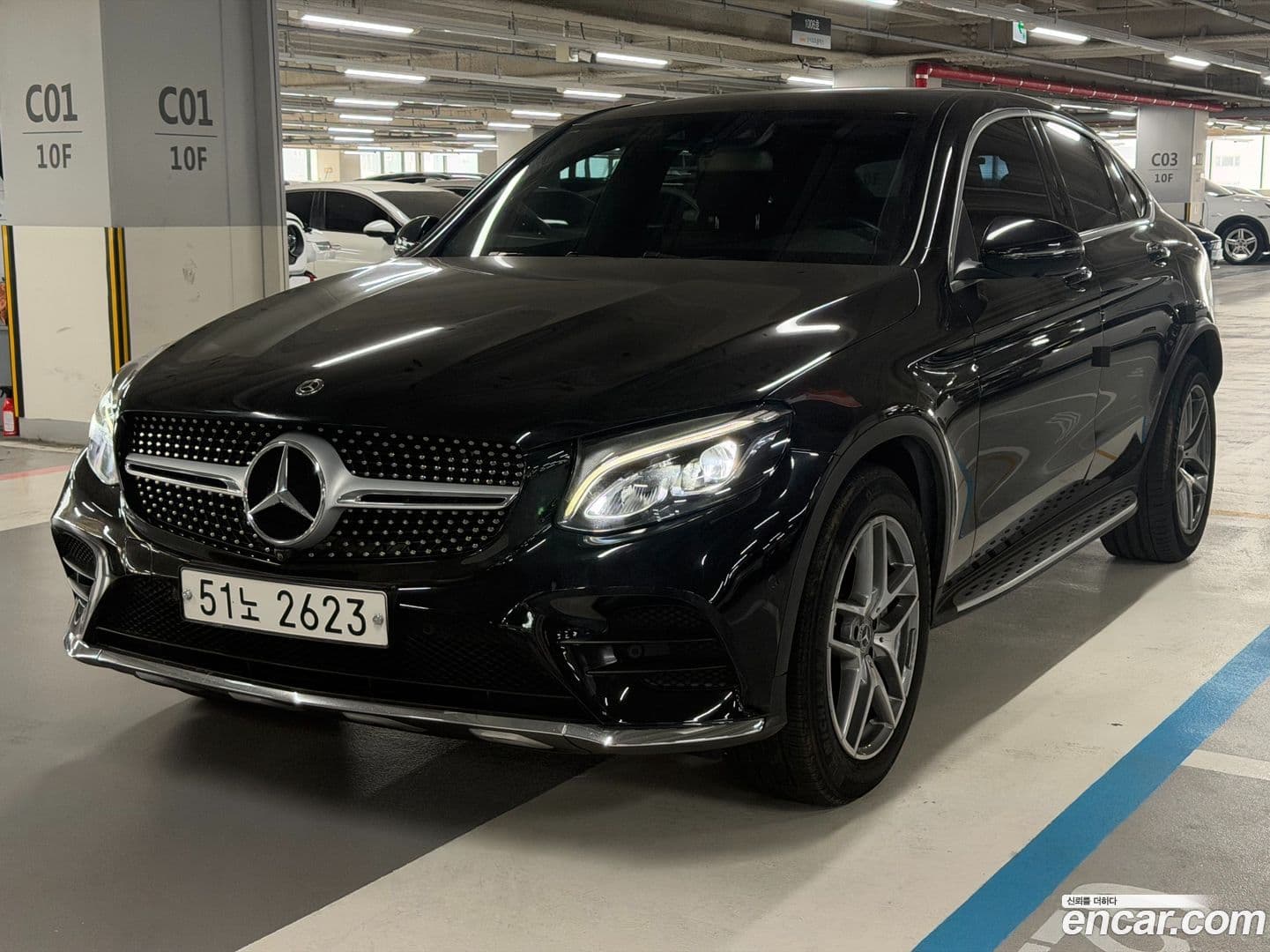 Main__Slider__Photo:GLC-Class Mercedes-Benz 2017.6-0