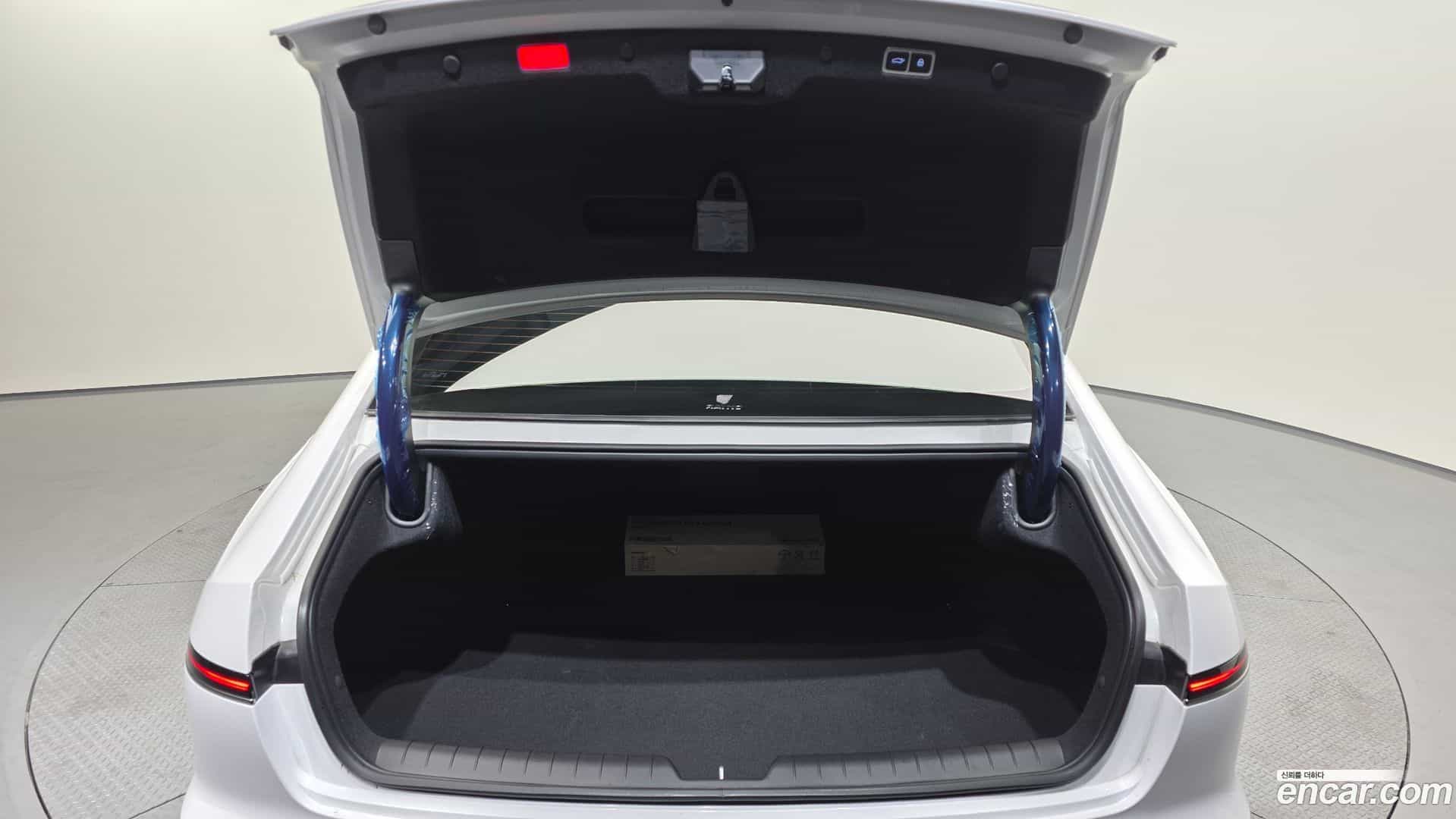 Grandeur Hyundai 2025.9-OPTION-024