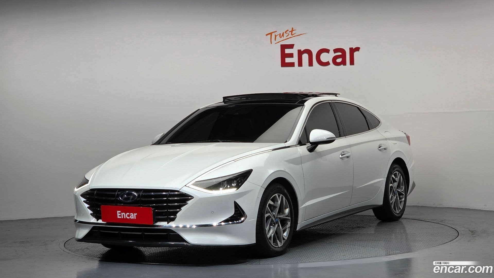 Main__Slider__Photo:Sonata Hyundai 2019.5-0