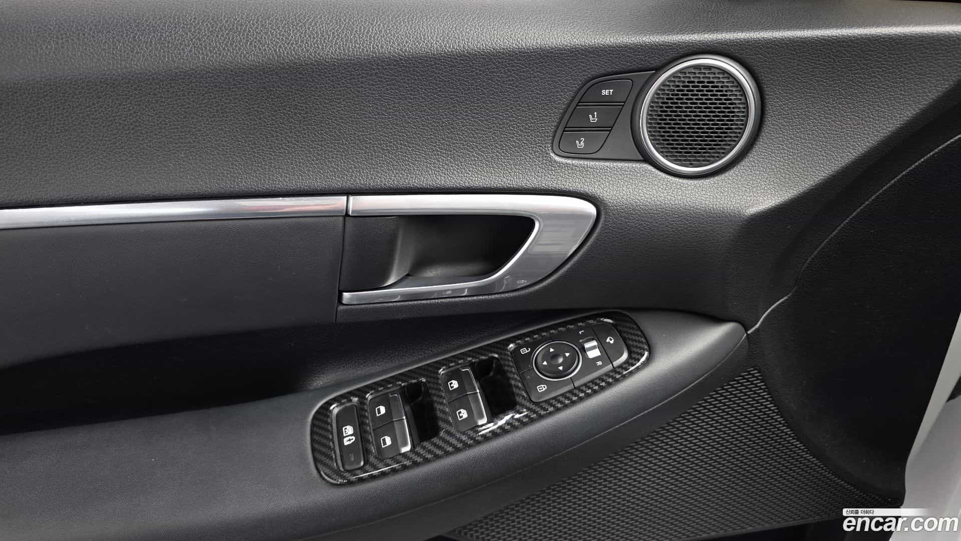 Sonata Hyundai 2019.5-OPTION-023