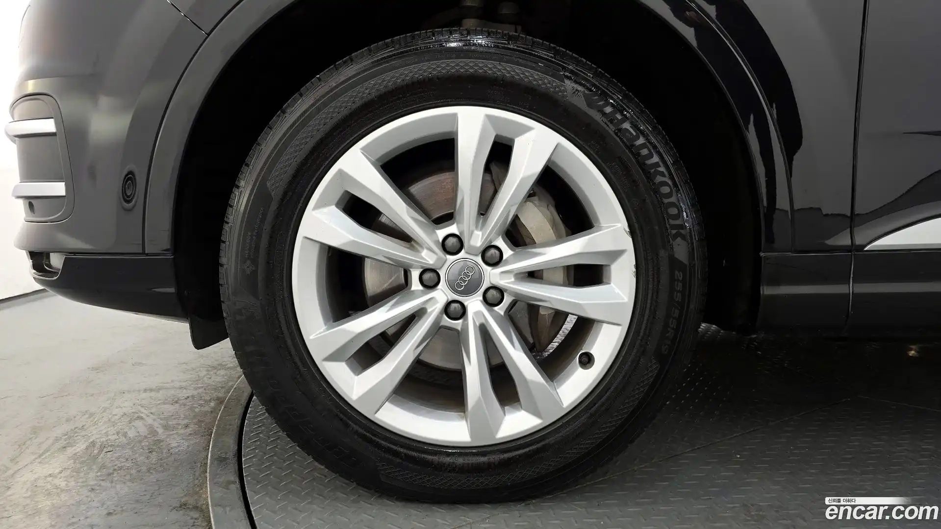 Q7 Audi 2019.9-OUTER-005