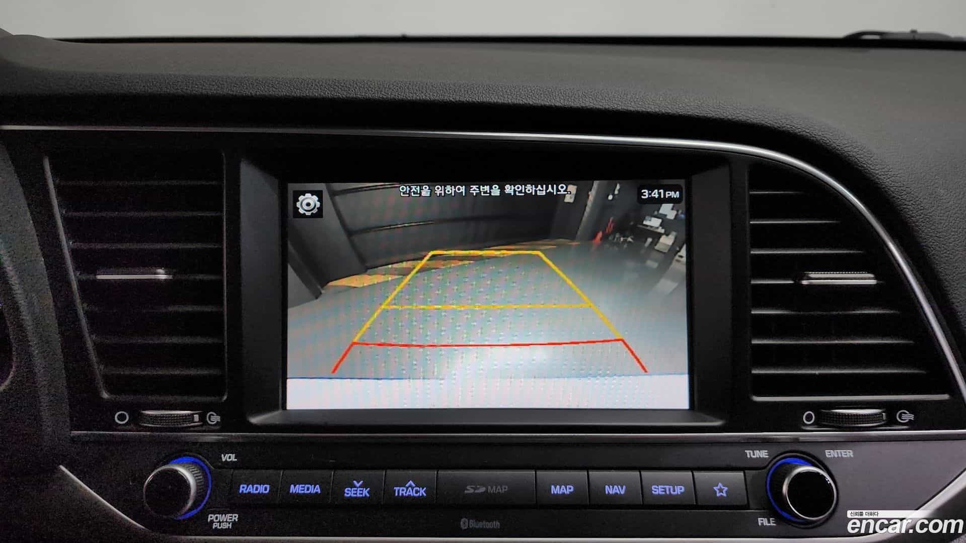 AVANTE Hyundai 2017.11-OPTION-021