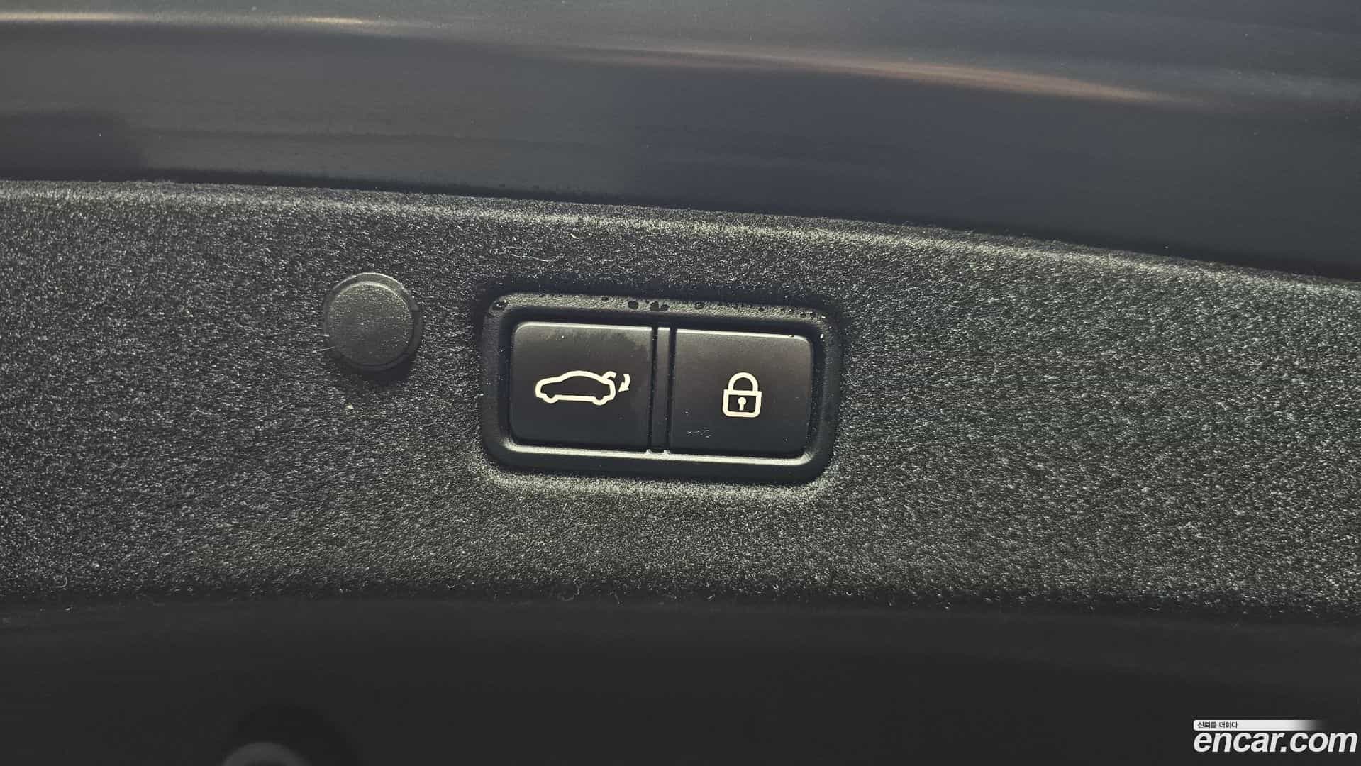 Grandeur Hyundai 2021.0-OPTION-024