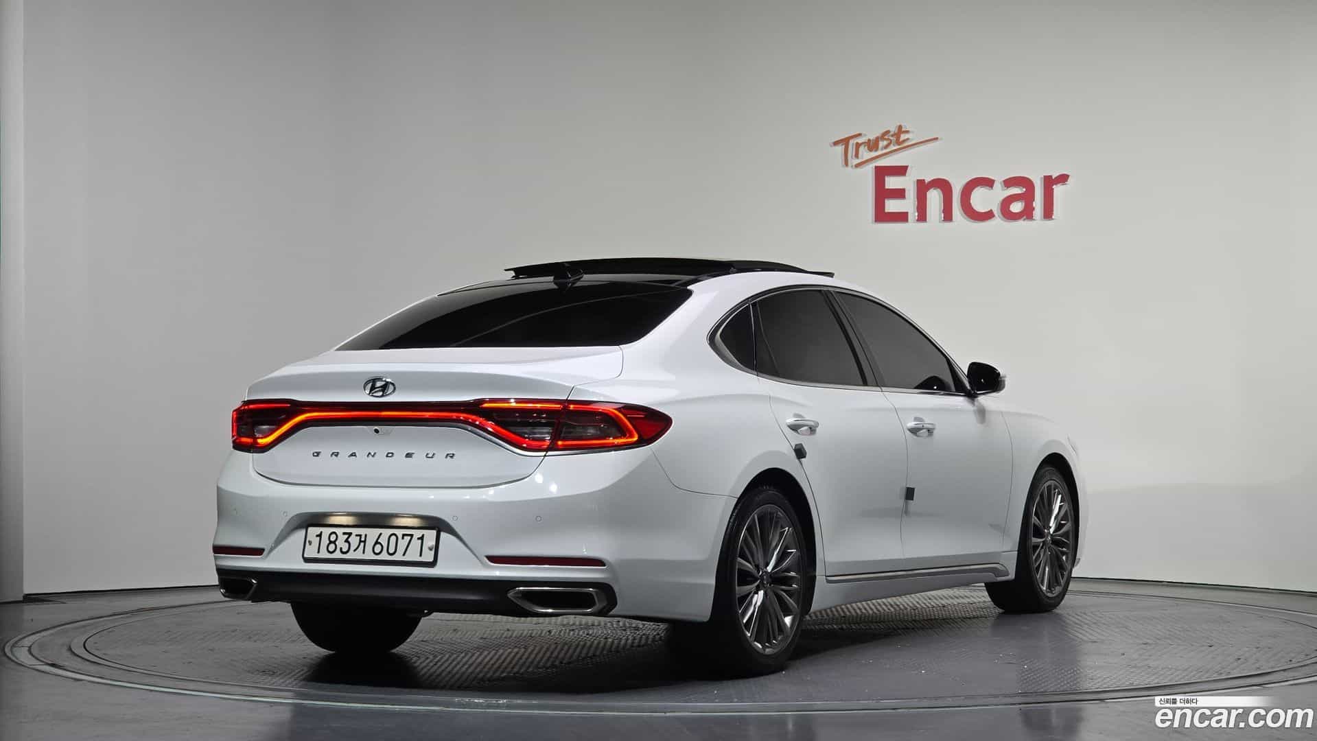 Grandeur Hyundai 2019.3-OUTER-002