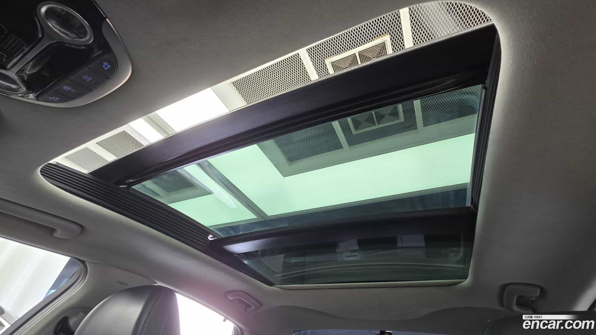 Grandeur Hyundai 2019.3-OPTION-022