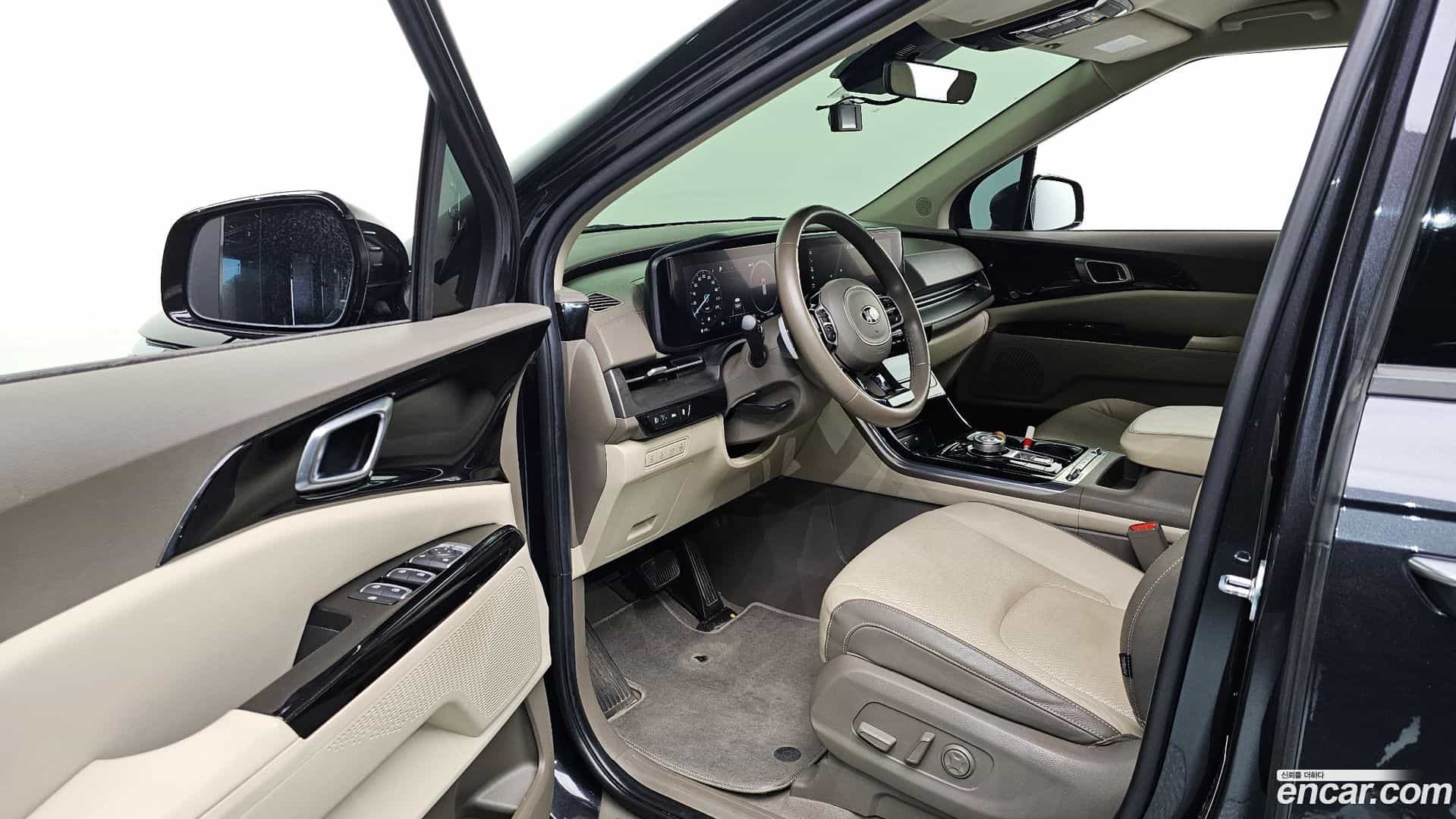 Canival Kia 2020.8-OPTION-015