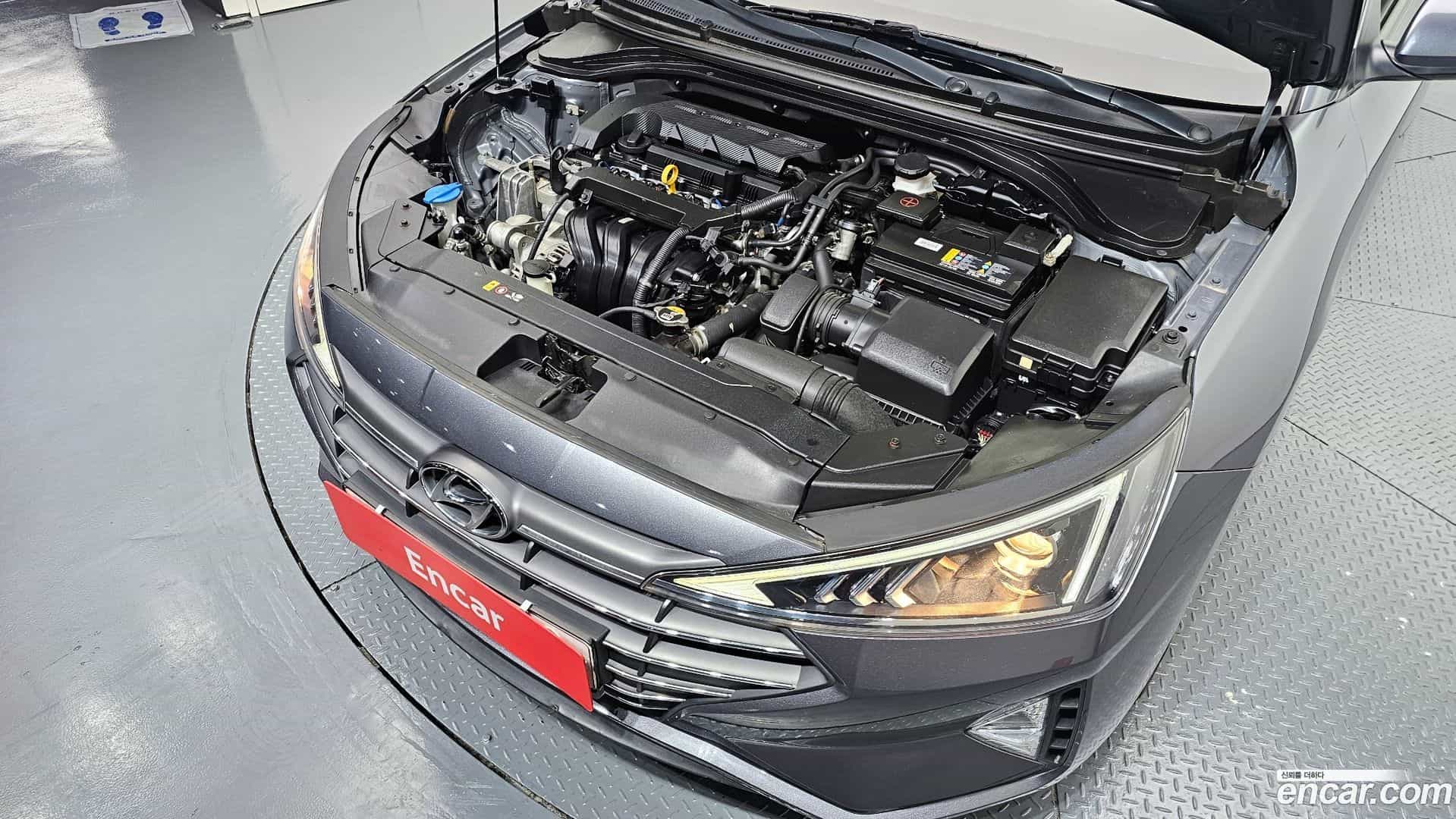 AVANTE Hyundai 2019.5-OUTER-006