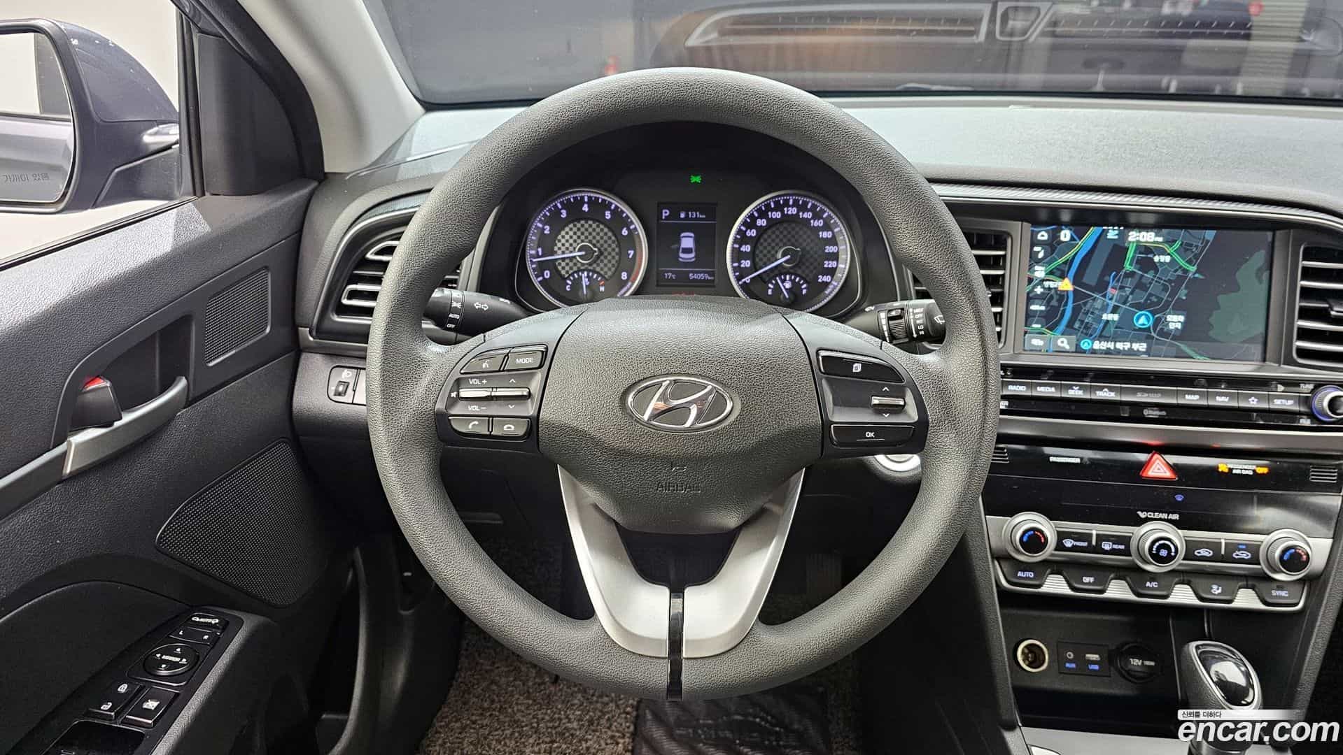 AVANTE Hyundai 2019.5-OPTION-018
