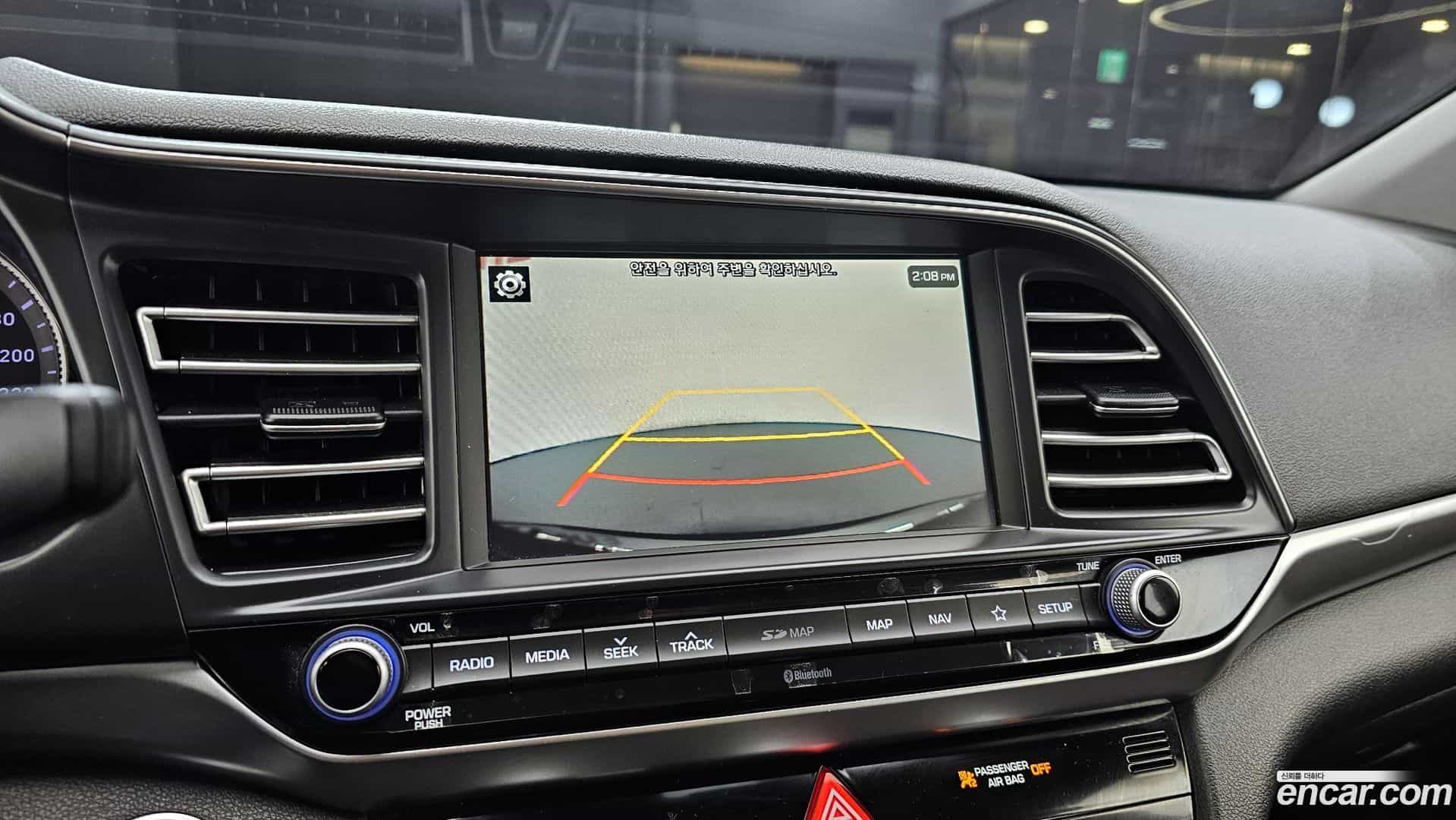 AVANTE Hyundai 2019.5-OPTION-020