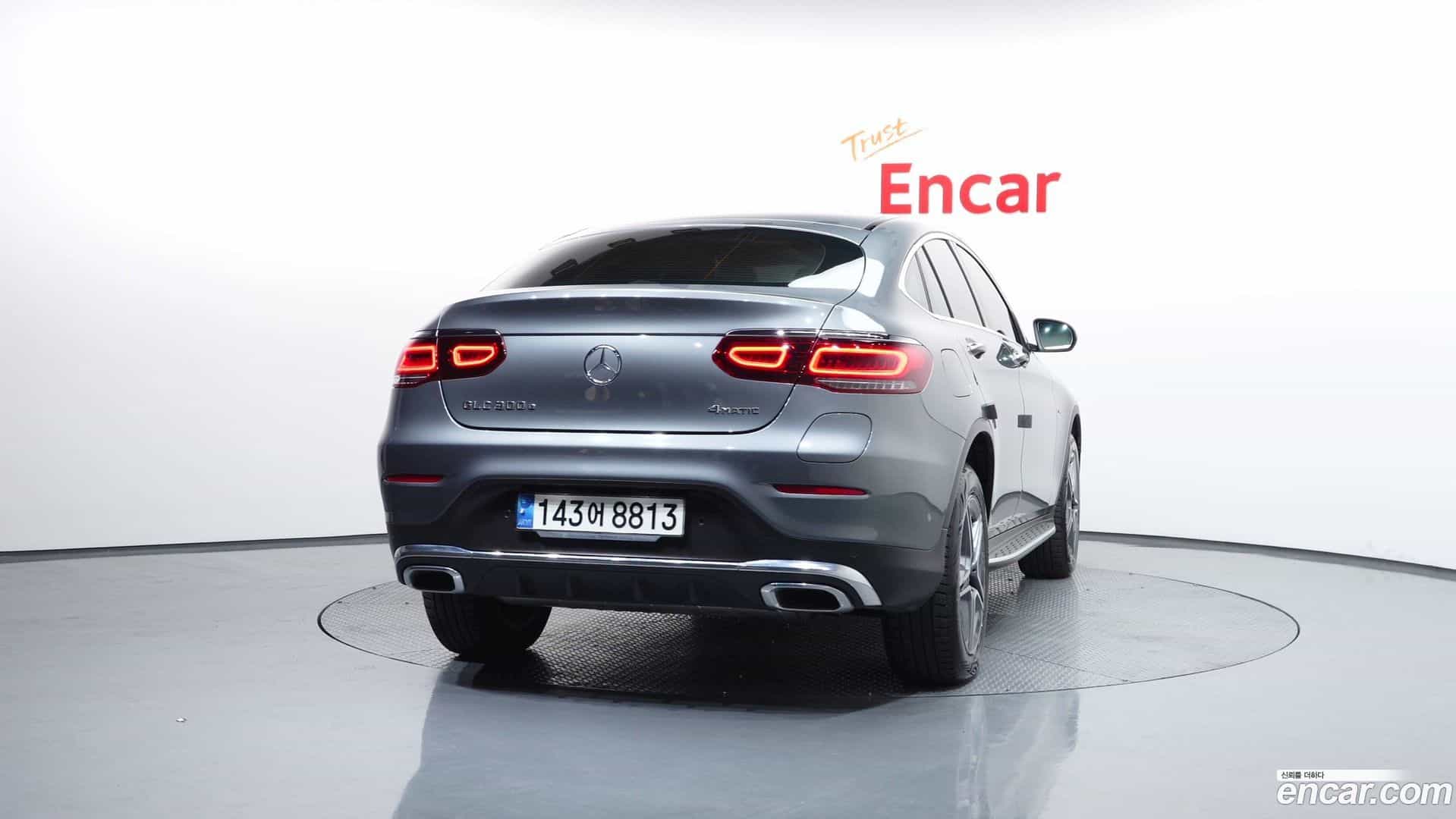 GLC-Class Mercedes-Benz 2021.8-OUTER-004