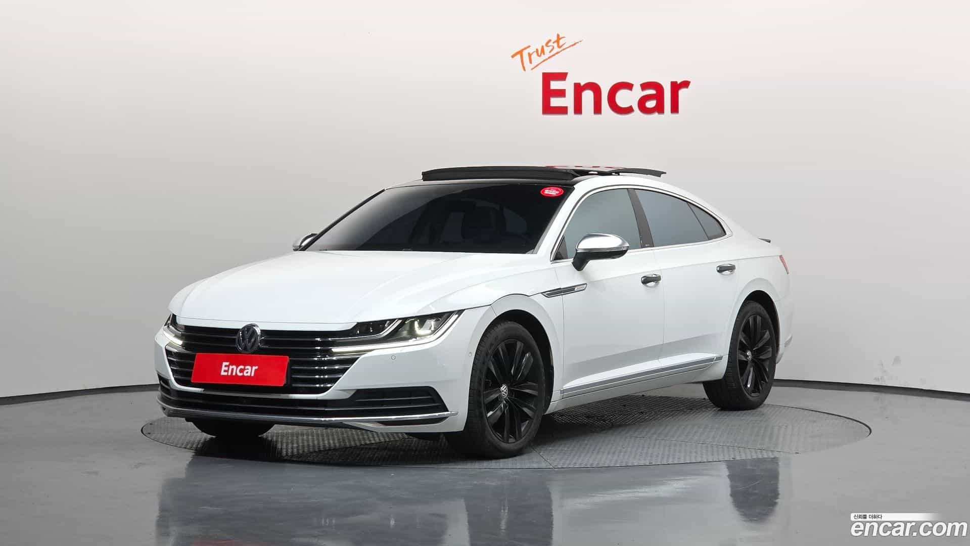 Arteon Volkswagen 2019.4-OUTER-001