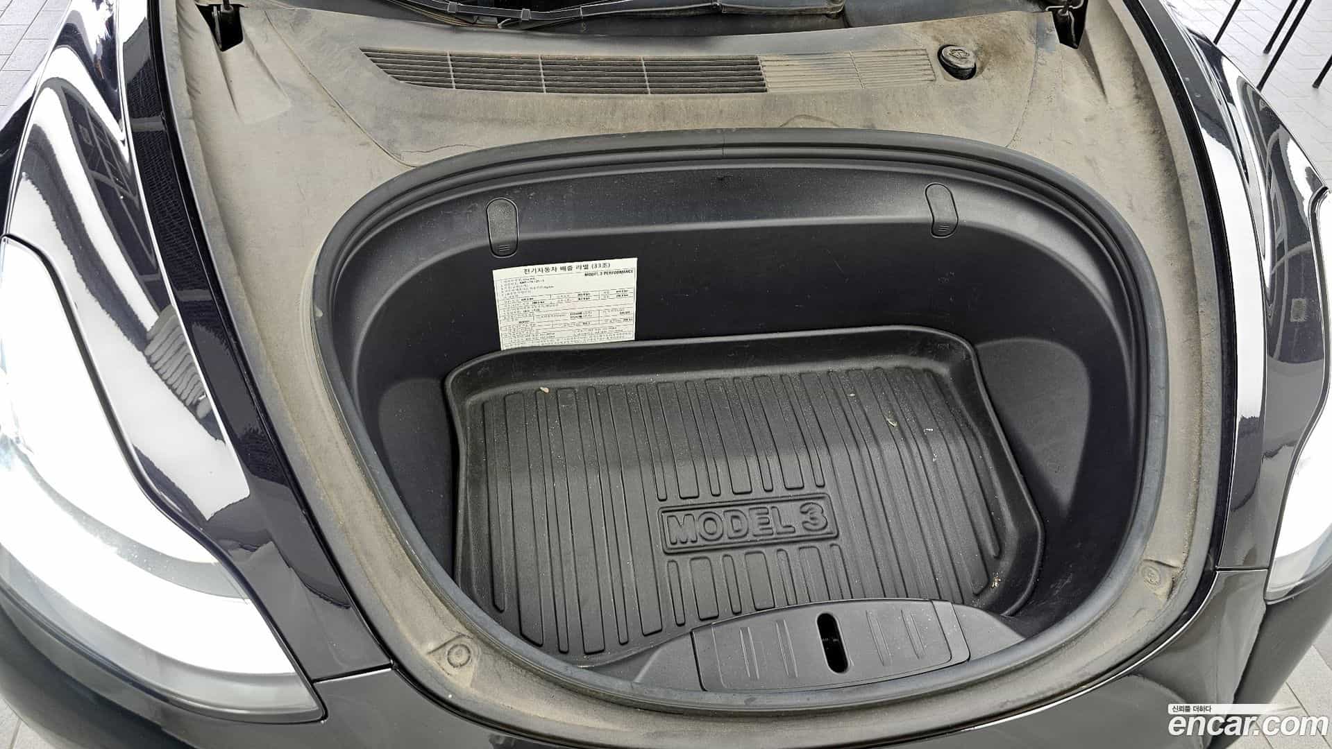 Model 3 Tesla 2020.4-OUTER-006