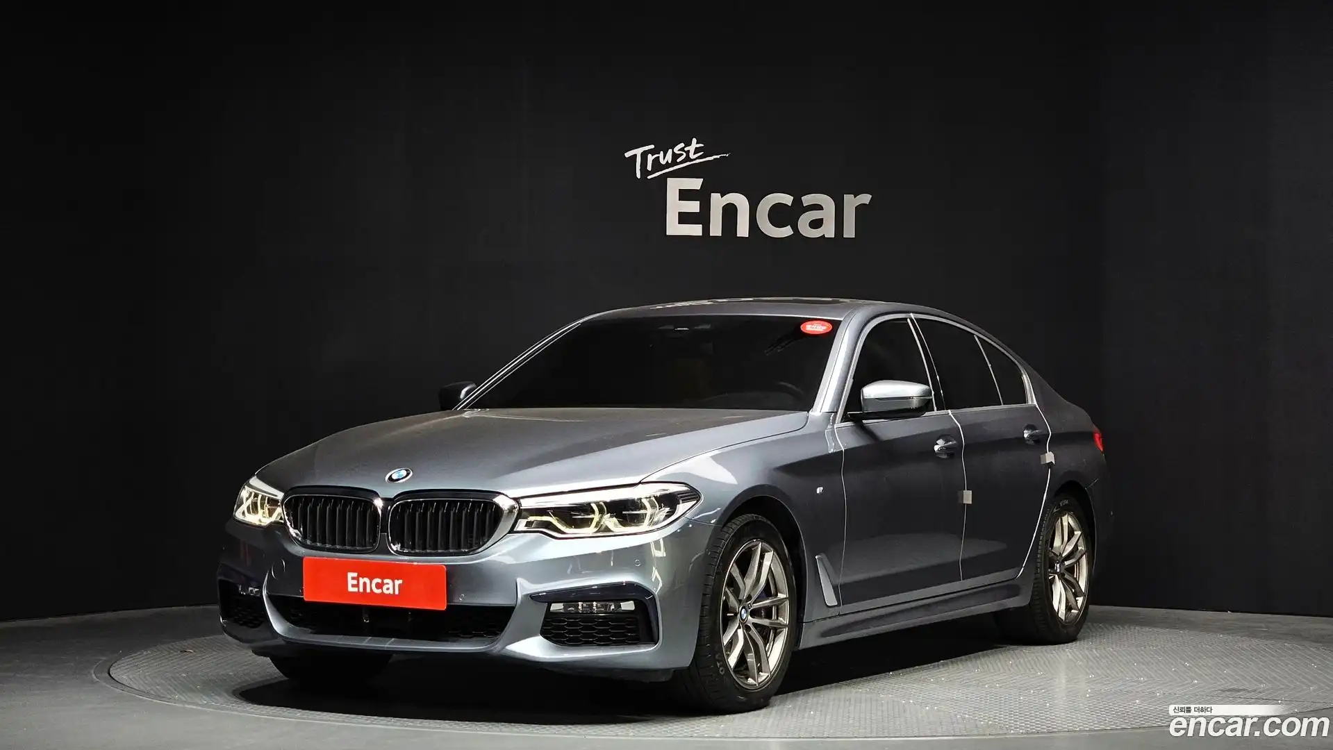 5-Series BMW 2018.11-OUTER-001