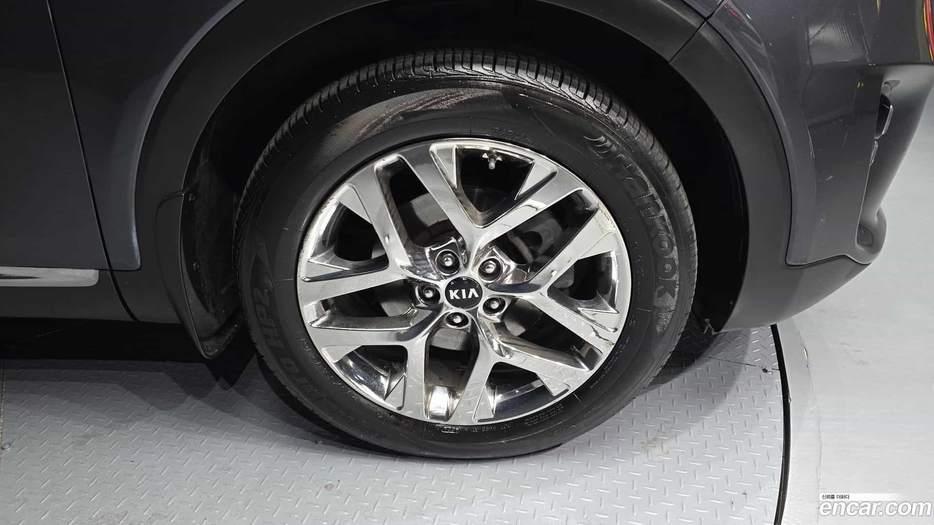 Sorento Kia 2019.4-OUTER-005
