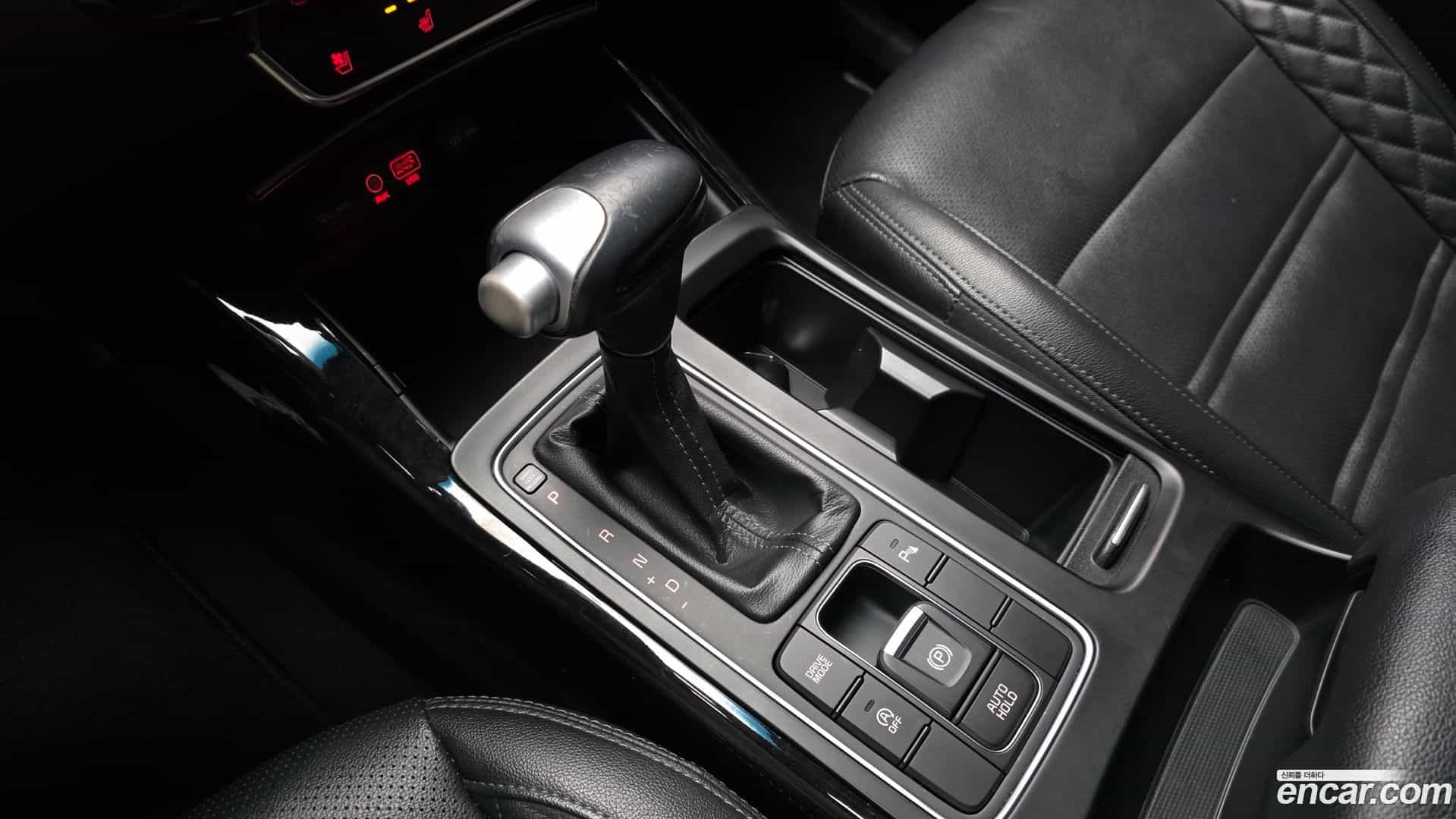 Sorento Kia 2019.4-INNER-009