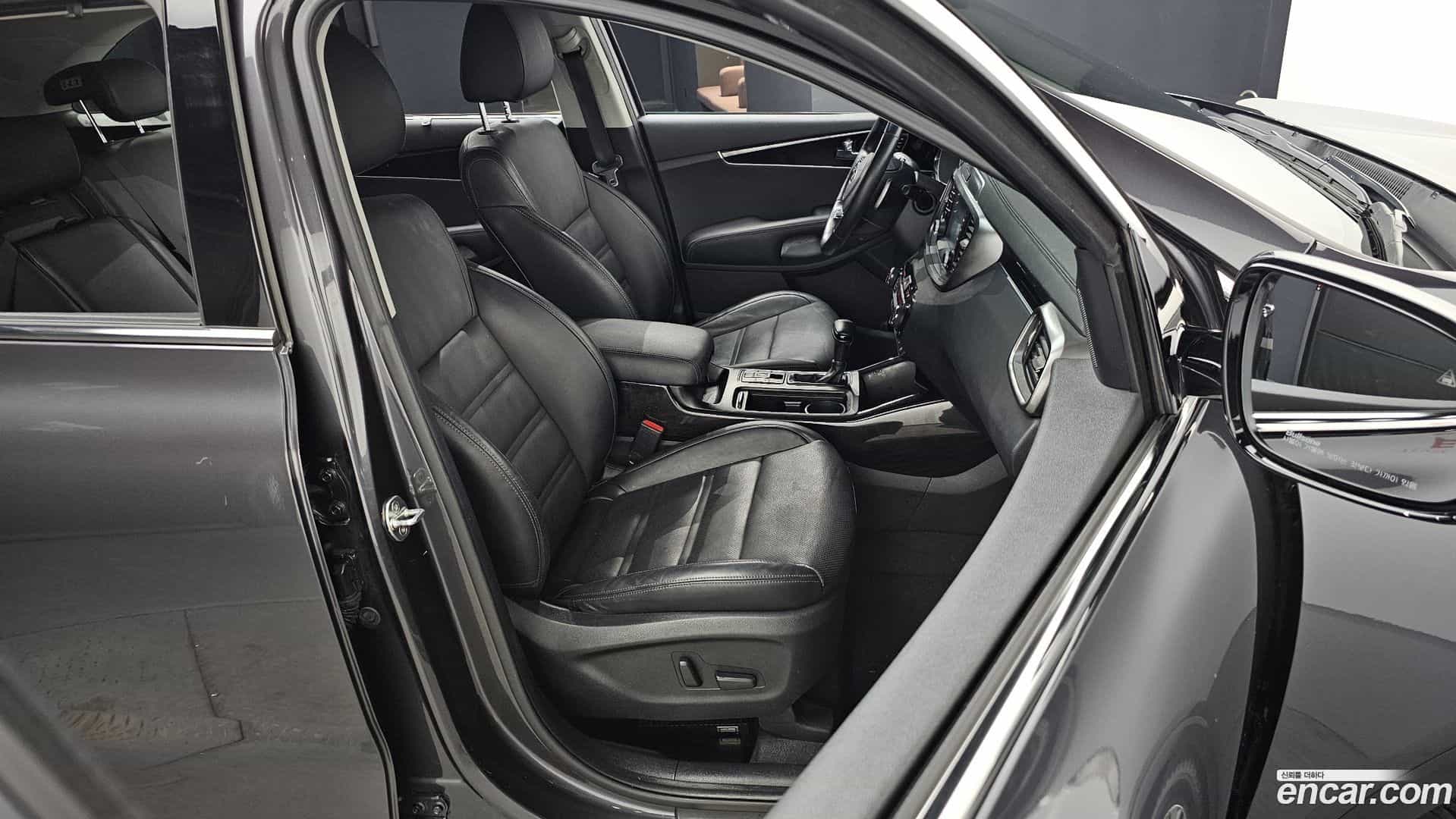 Sorento Kia 2018.10-OPTION-016