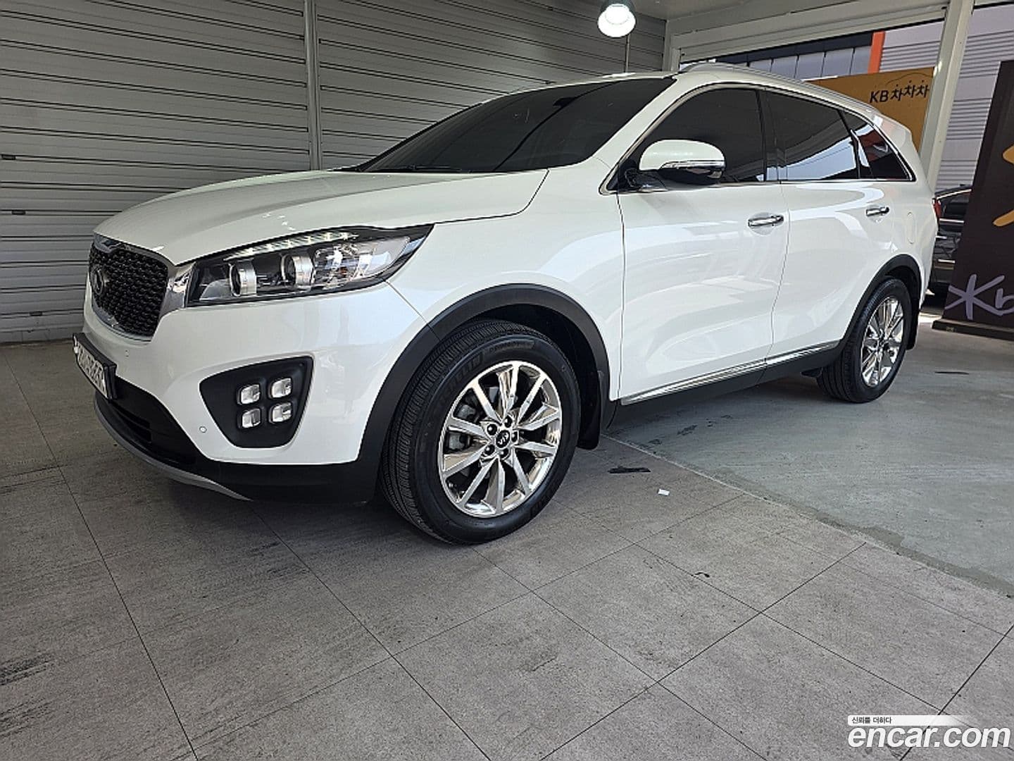 Main__Slider__Photo:Sorento Kia 2016.1-0