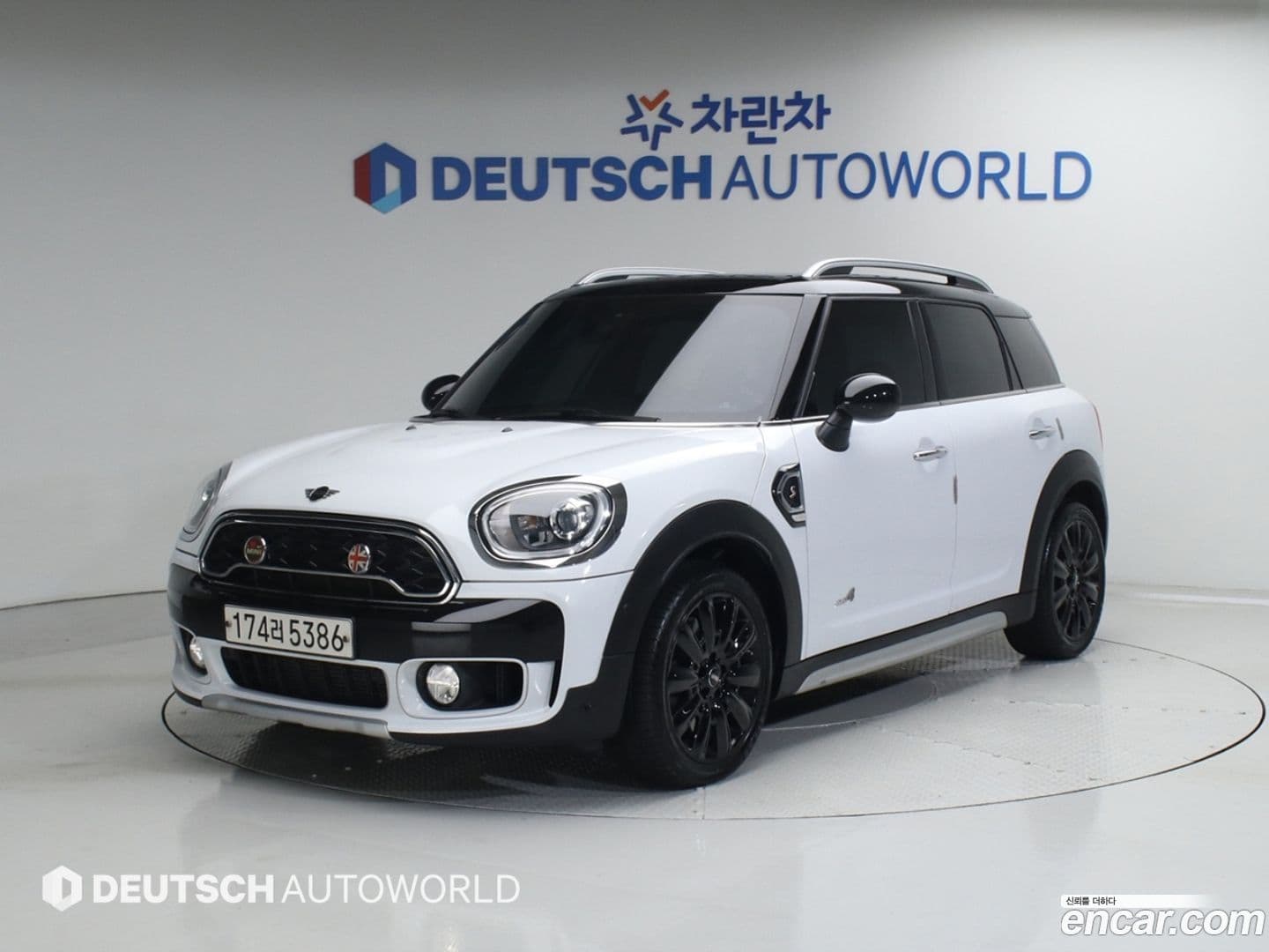 Main__Slider__Photo:Countryman Mini 2019.6-0