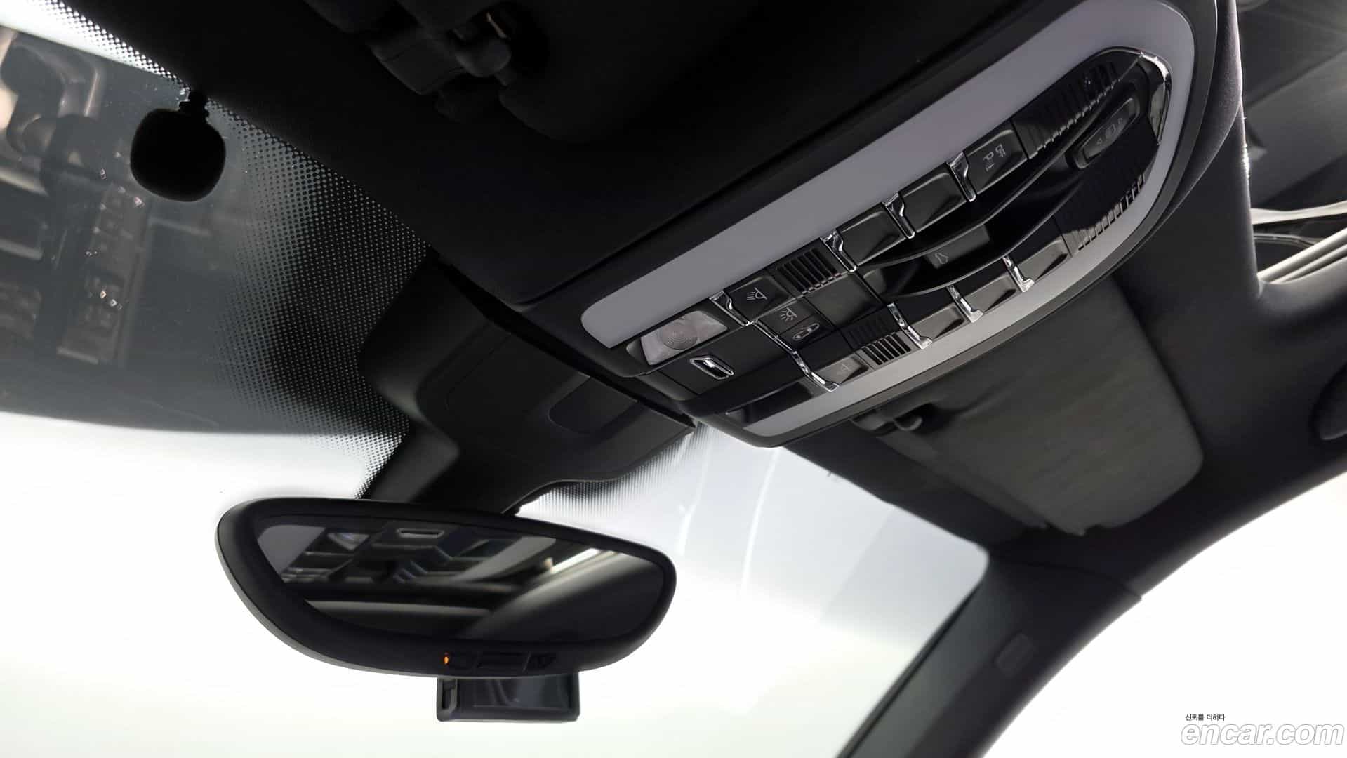 Cayenne Porsche 2015.9-OPTION-022