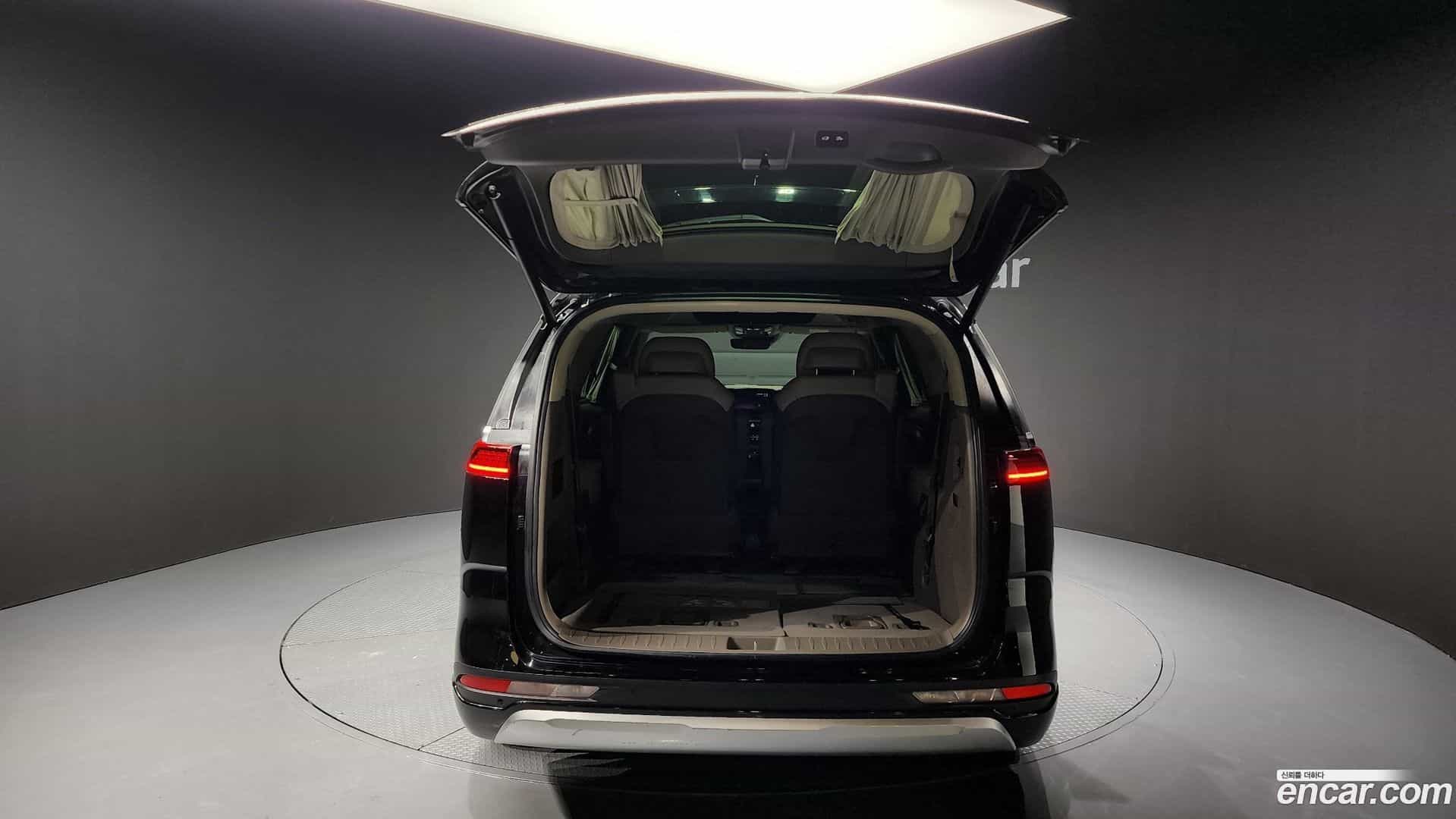 Canival Kia 2023.1-OPTION-024