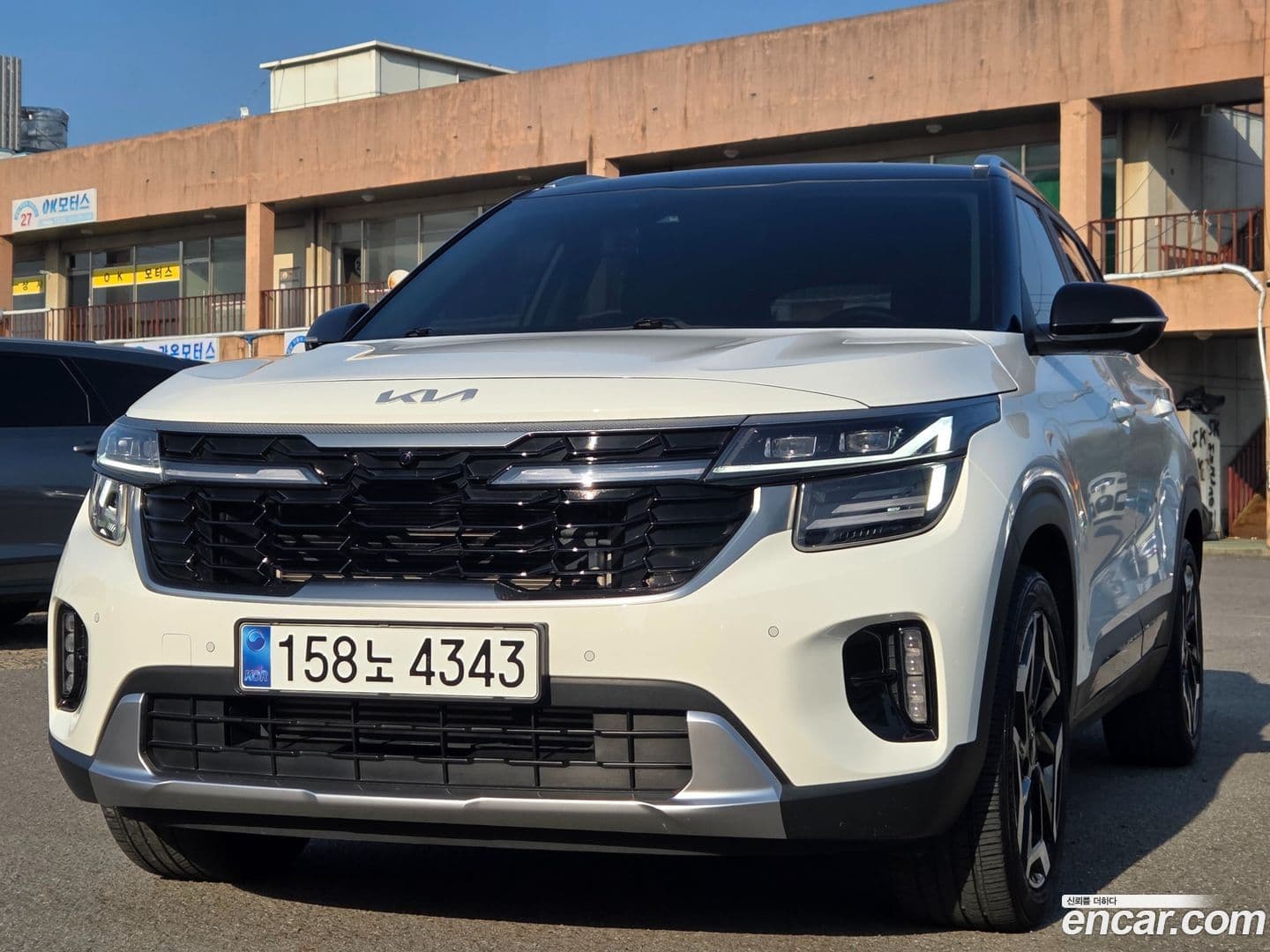 Main__Slider__Photo:Seltos Kia 2024.0-0