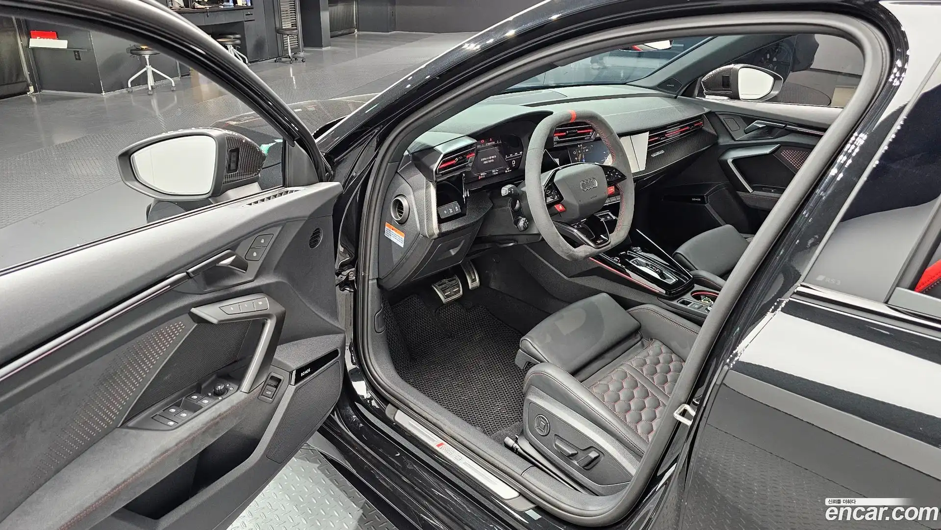 RS3 Audi 2025.9-OPTION-015