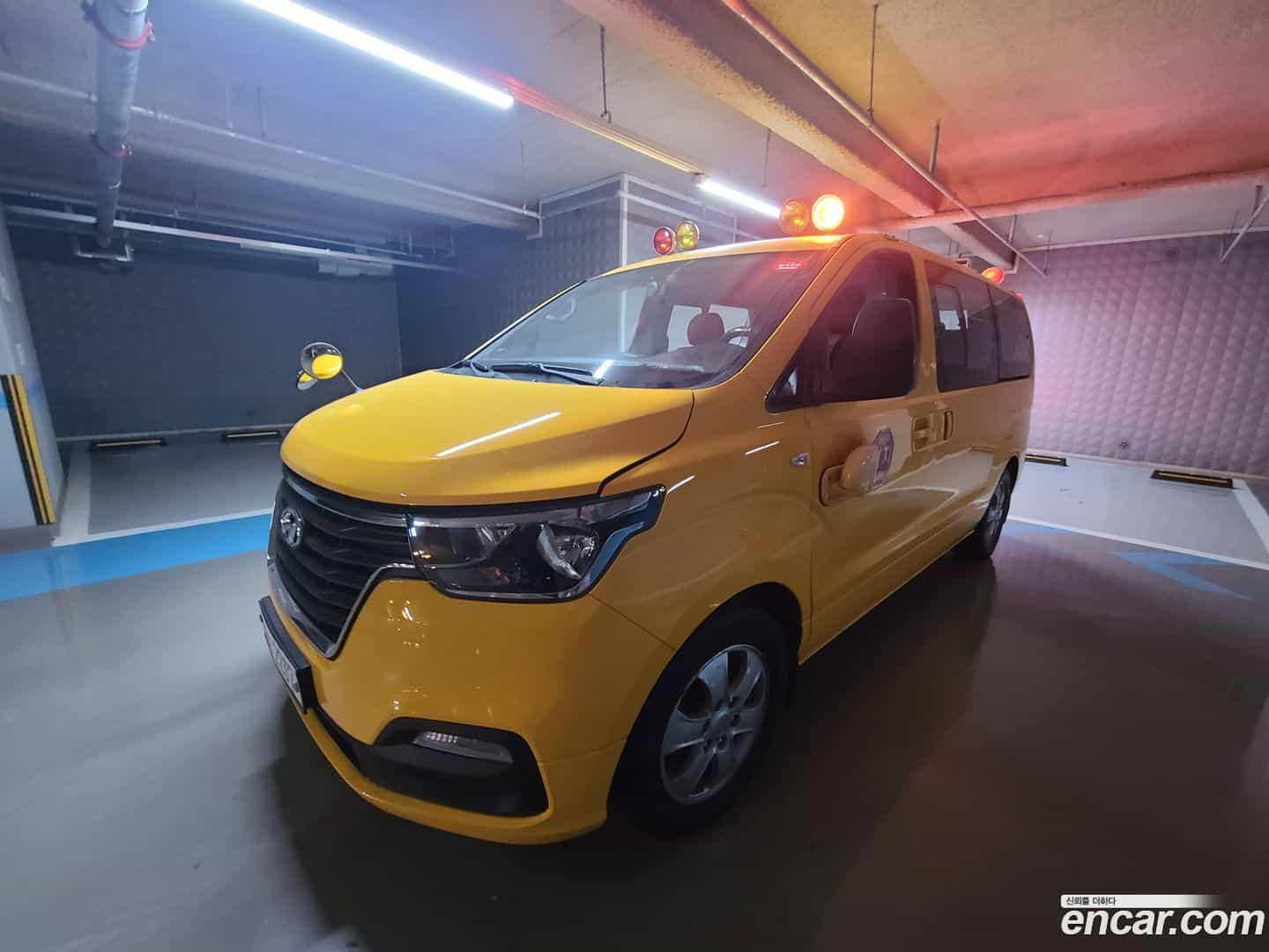 Starex Hyundai 2018.5-OUTER-004