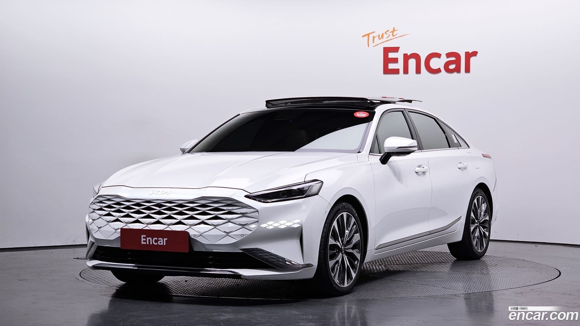Main__Slider__Photo:K8 Kia 2021.4-0