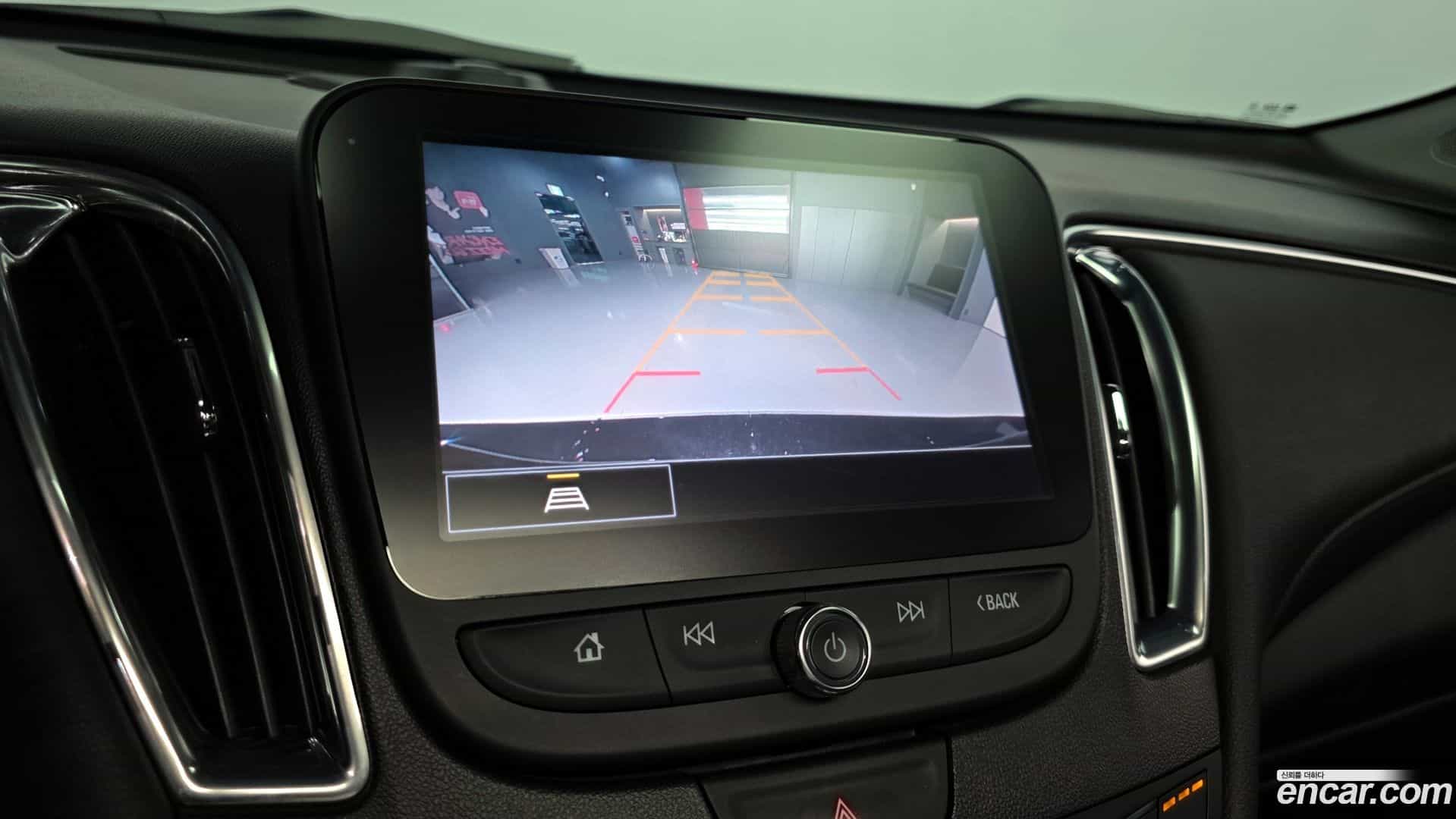 Malibu Chevrolet 2021.11-OPTION-019