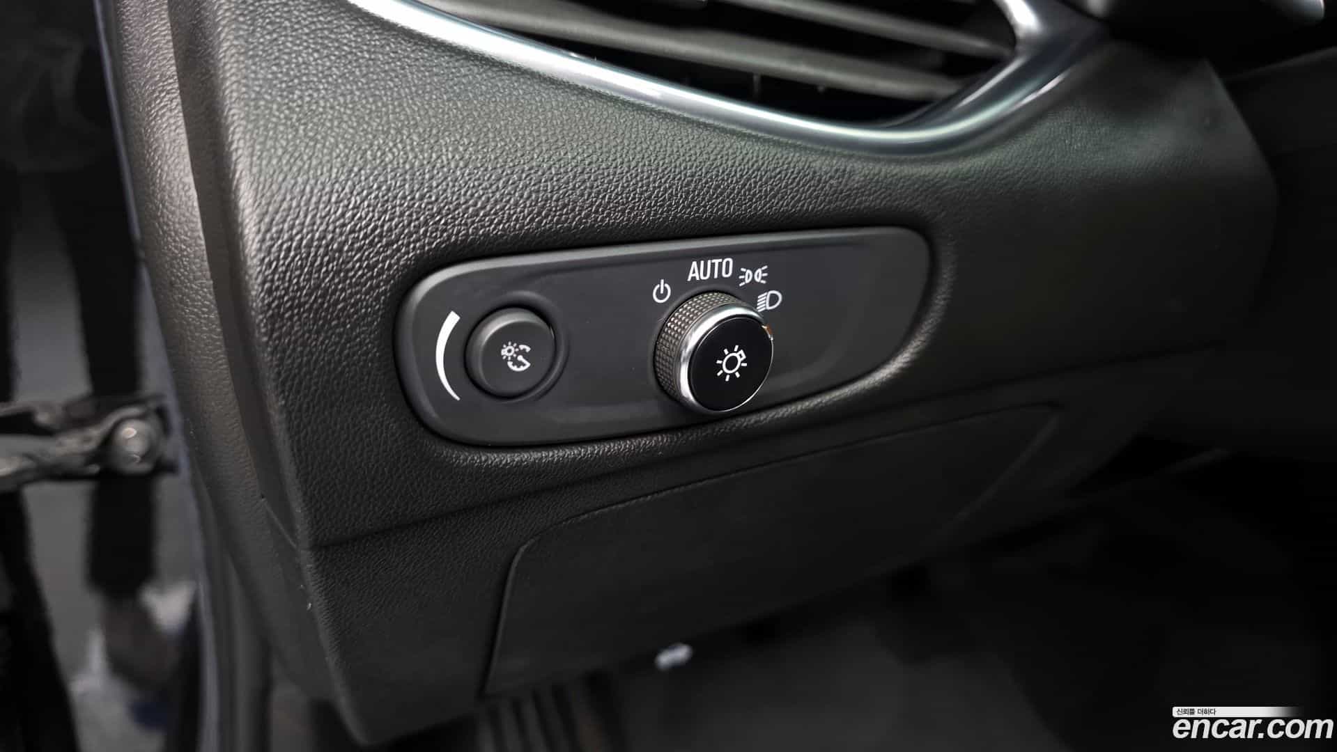 Malibu Chevrolet 2021.11-OPTION-021