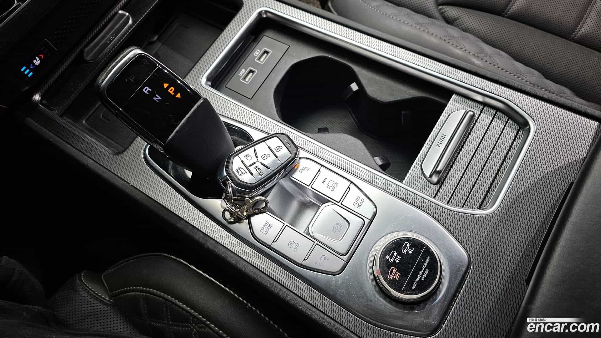 Rexton KG Mobility 2022.5-INNER-009