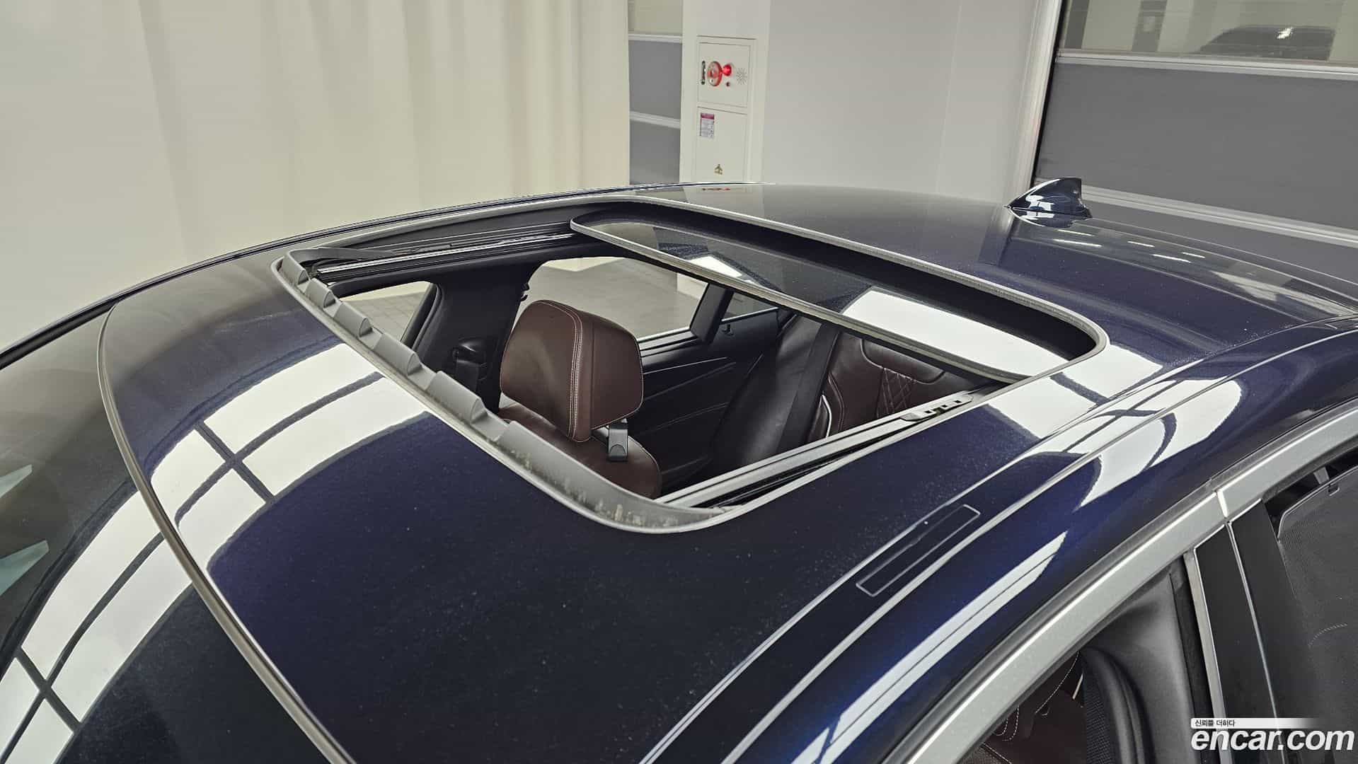 5-Series BMW 2018.3-OPTION-023