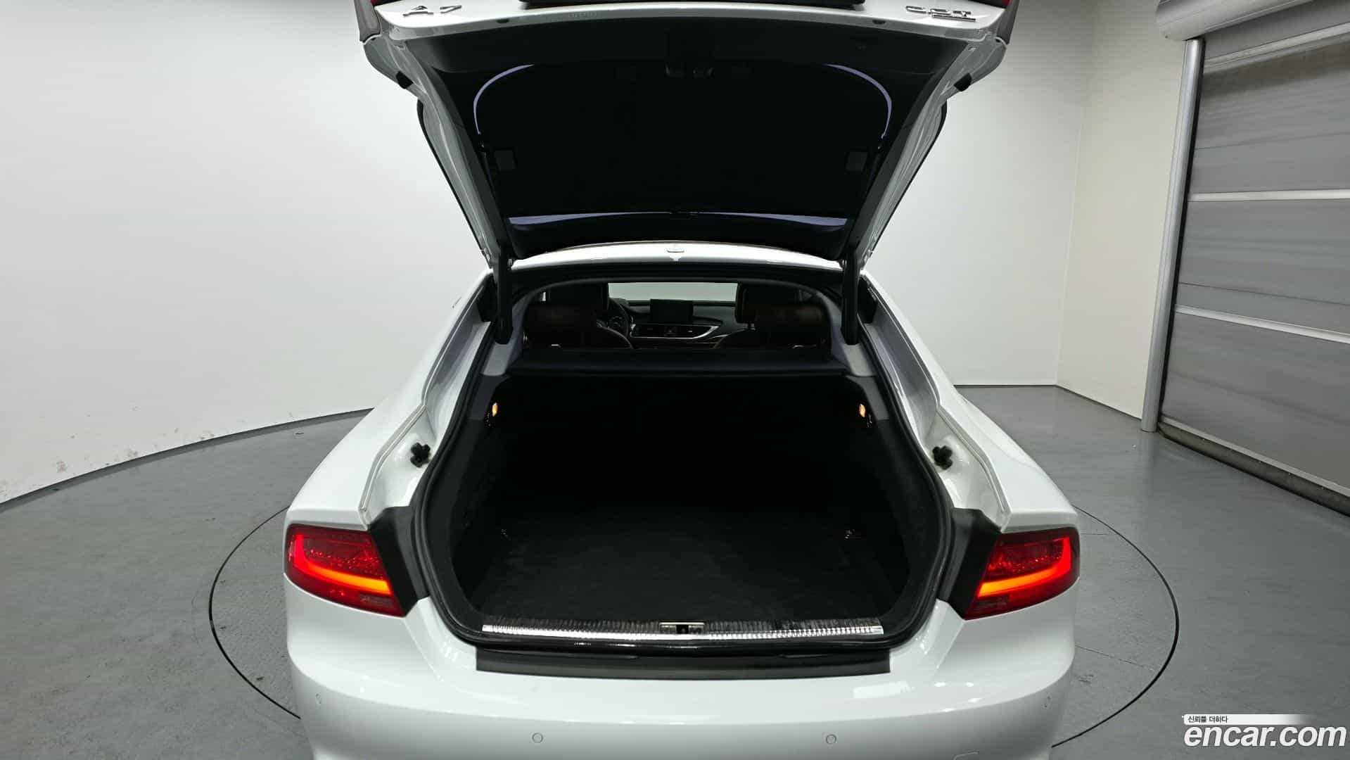 A7 Audi 2014.3-OPTION-024