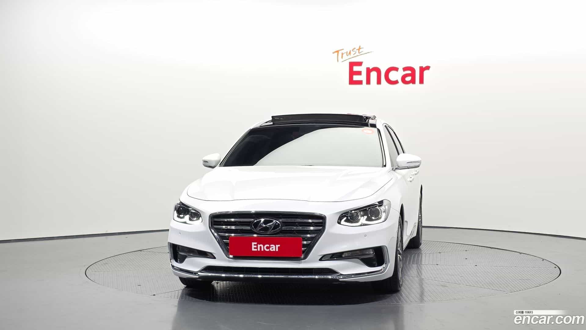 Grandeur Hyundai 2018.1-OUTER-003
