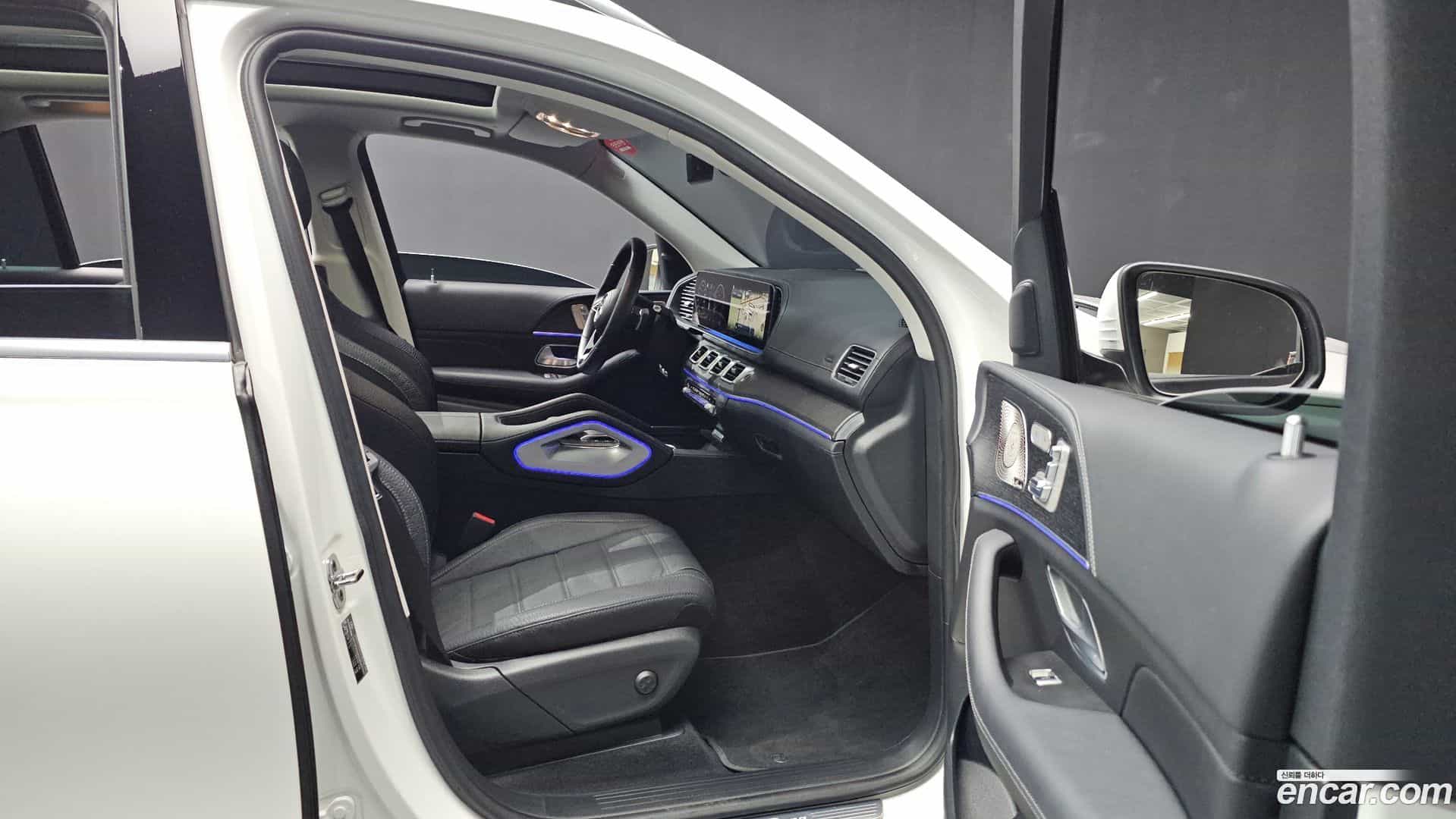 GLE-Class Mercedes-Benz 2025.1-OPTION-015