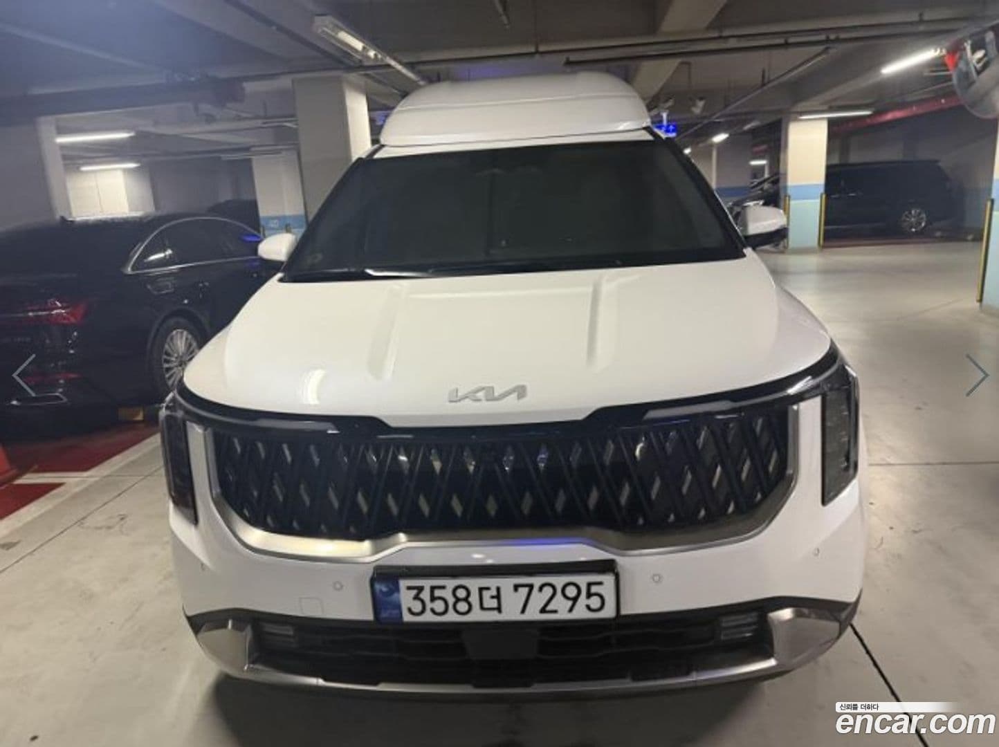 Main__Slider__Photo:Canival Kia 2024.0-0